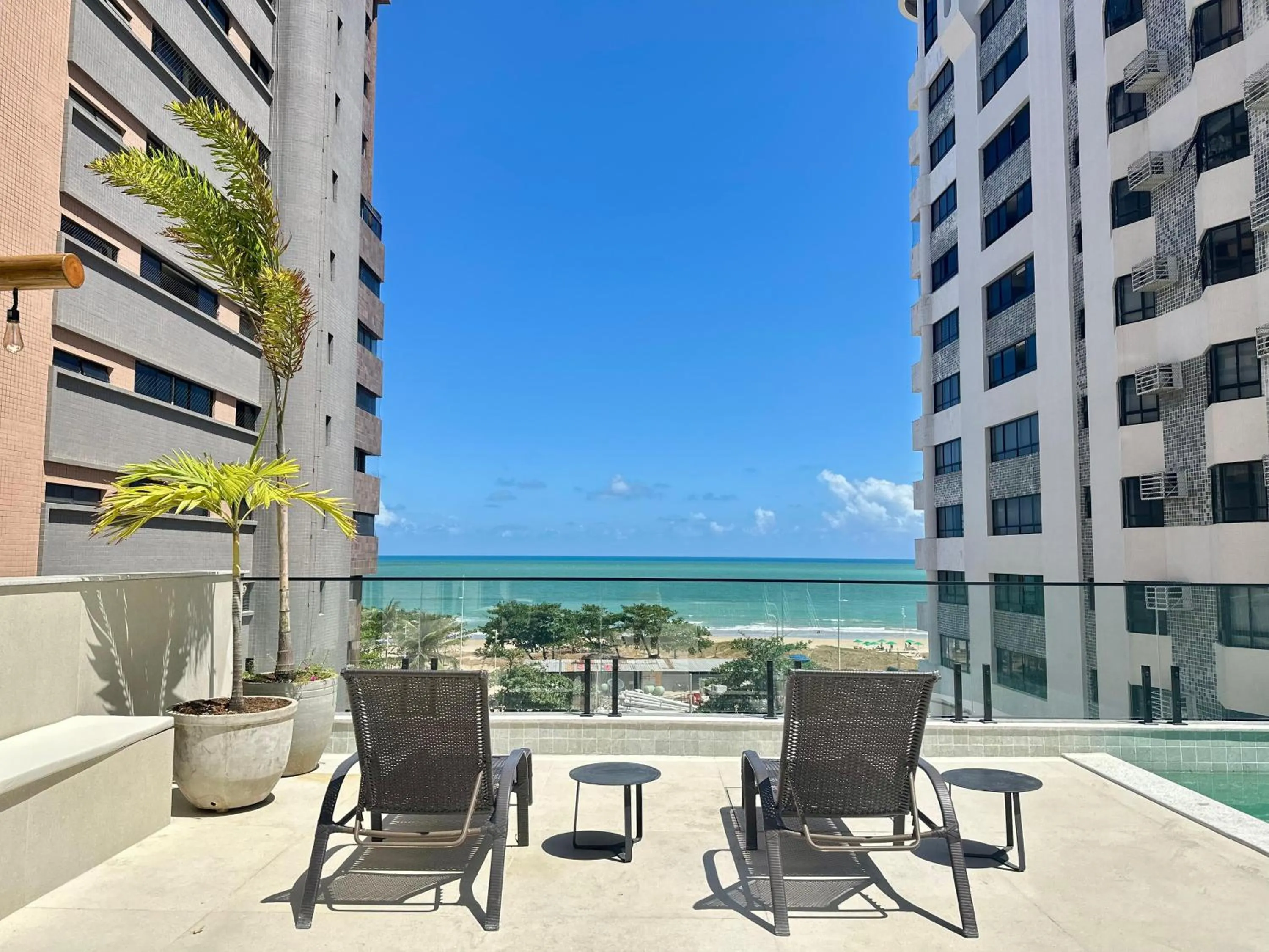 Apartamento suite na Avenida BoaViagem