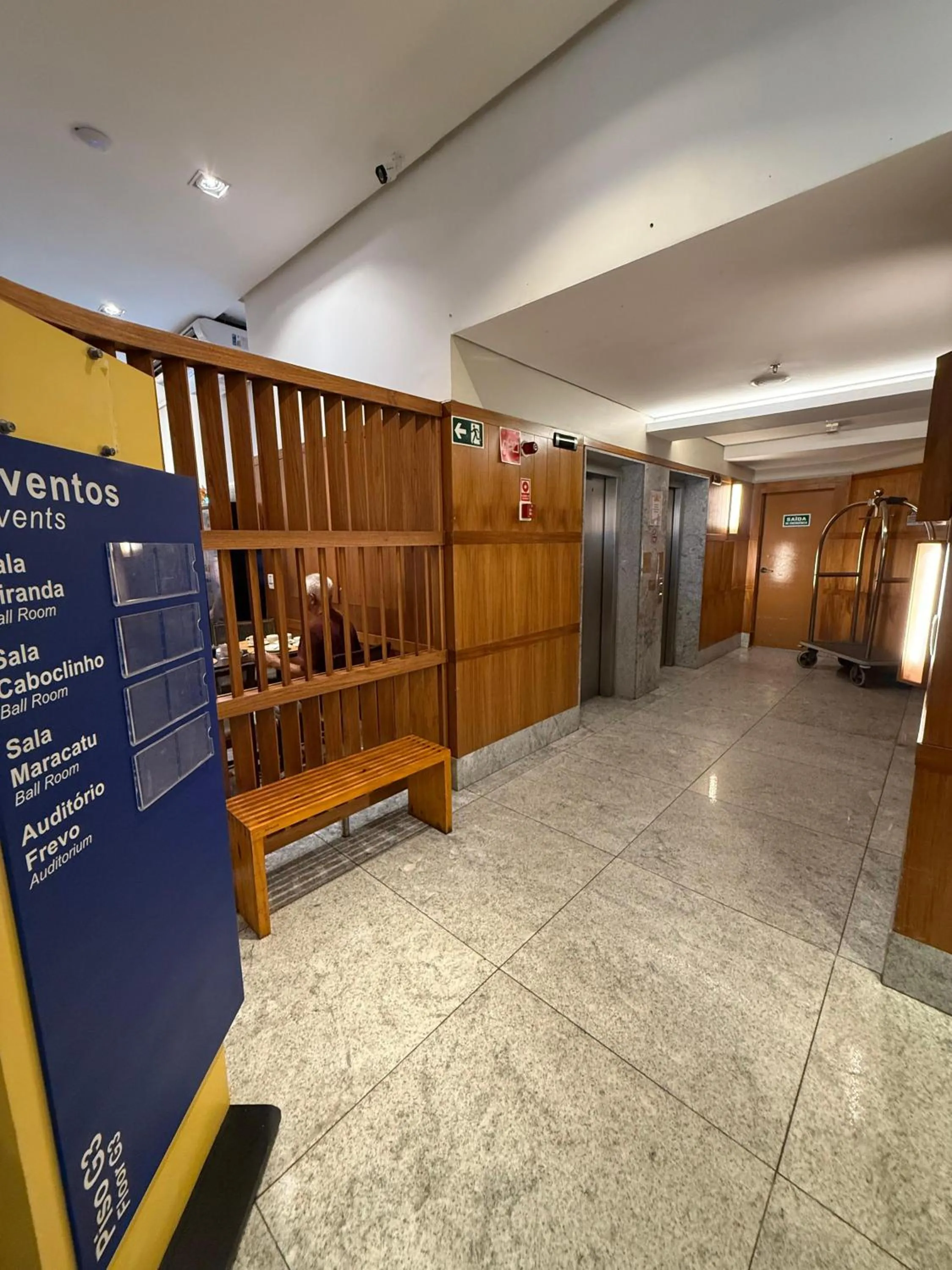 Apartamento suite na Avenida BoaViagem