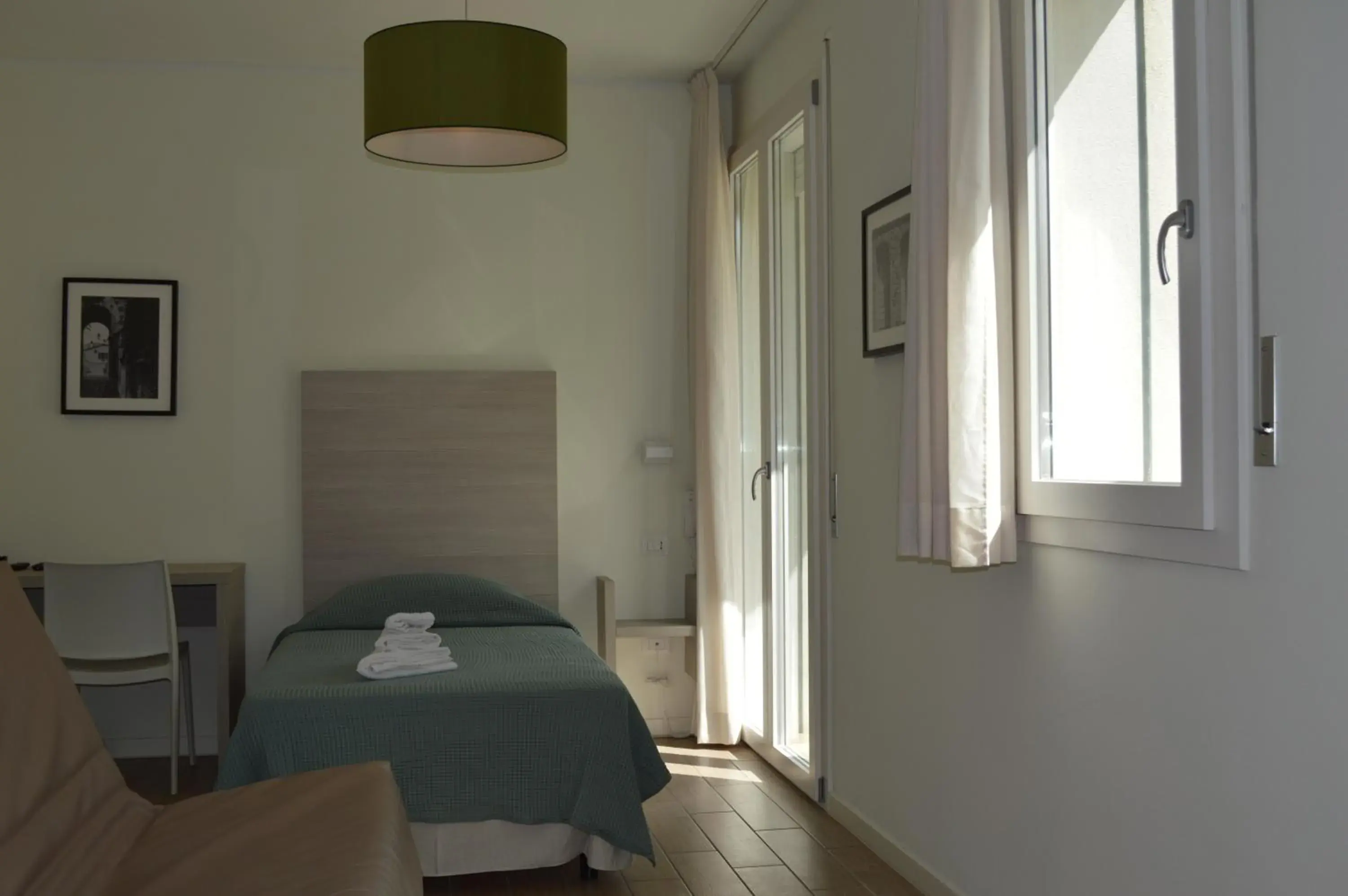 Bedroom, Bed in Hotel Riva e Mare