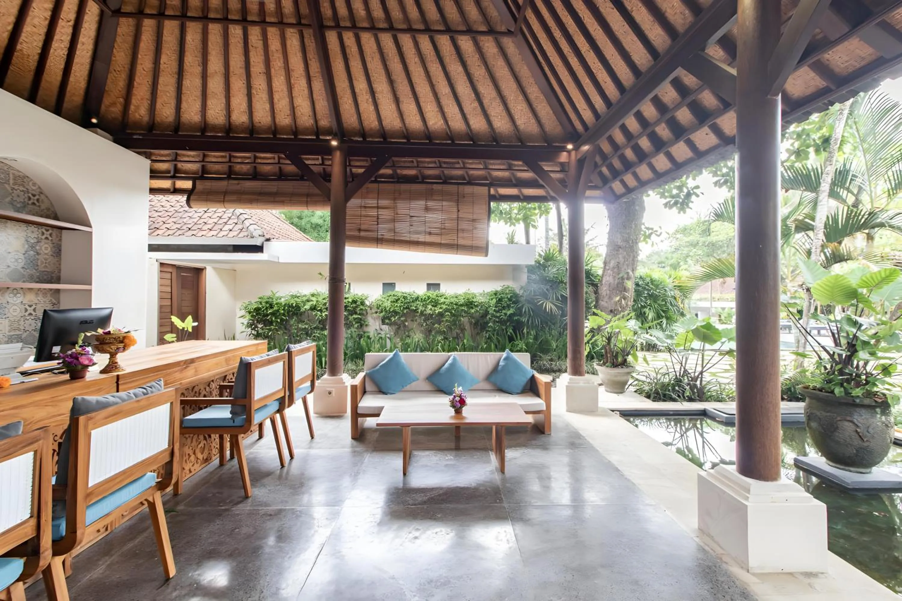 Lobby or reception in Belvilla Y Resort Near Central Ubud