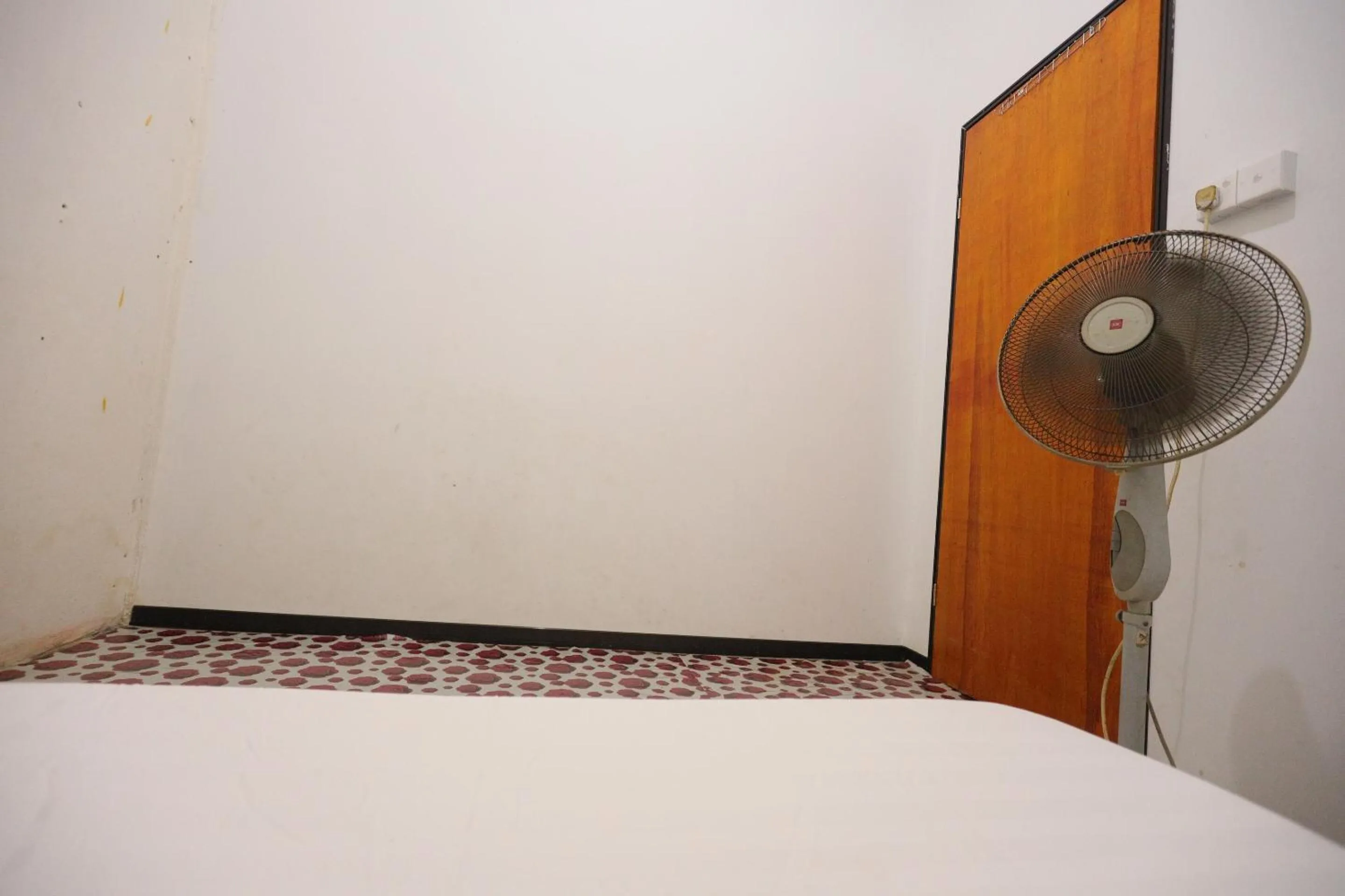 Bedroom, Bed in SPOT ON 93446 Penginapan Mak Yes