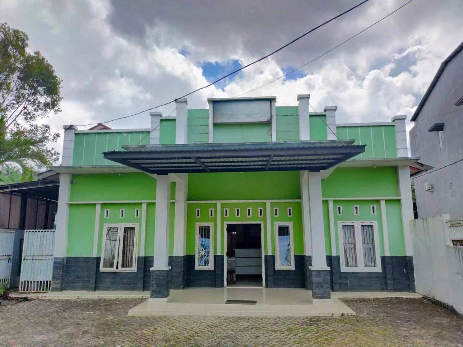 Hotel O Emmy Homestay Syariah