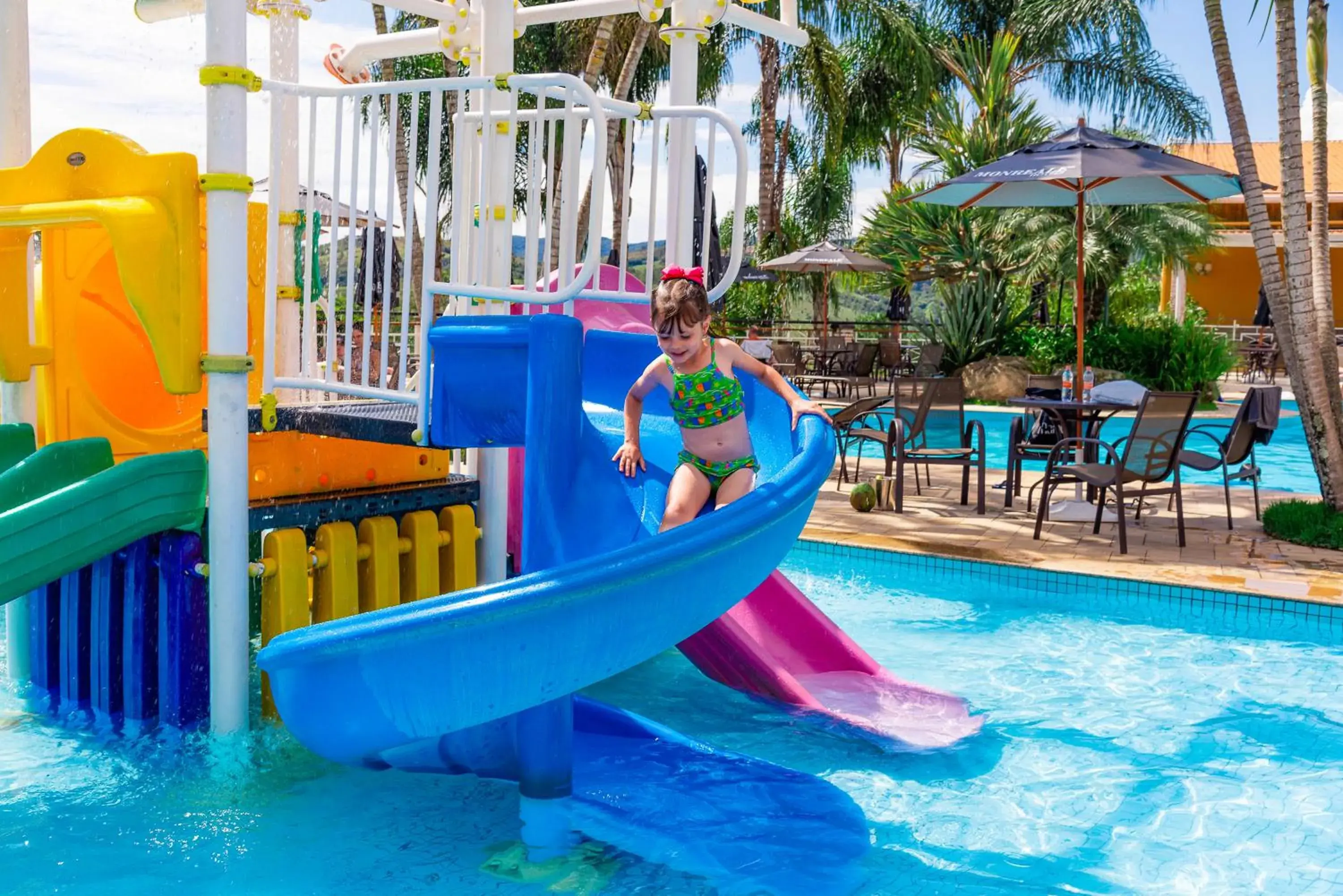 Pool view in Monreale Resort Parque Aquático Pool view in Monreale Resort Parque Aquático
