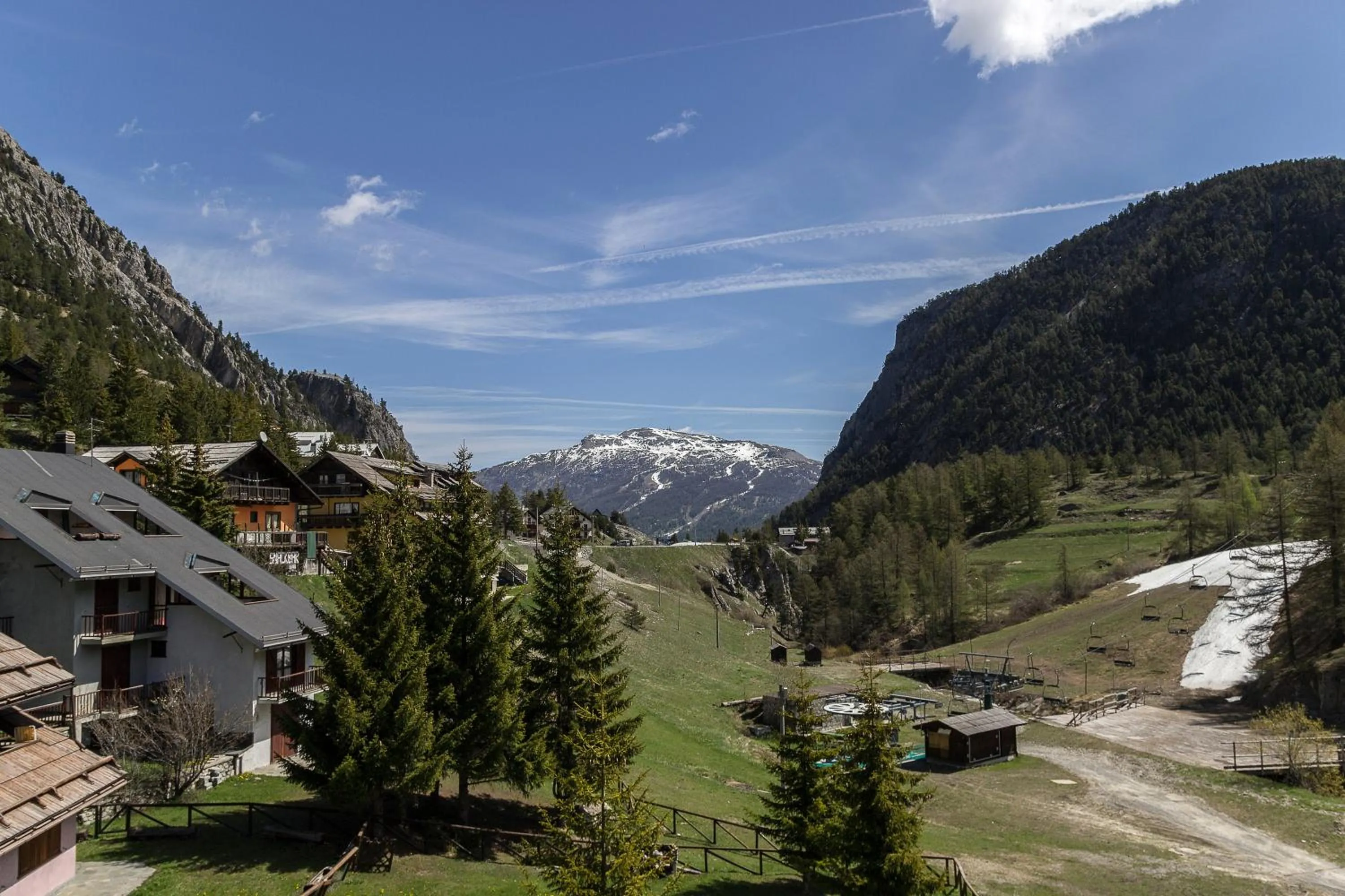 Other in Chaberton Romantic Retreat Ski In Ski Out - Happy Rentals