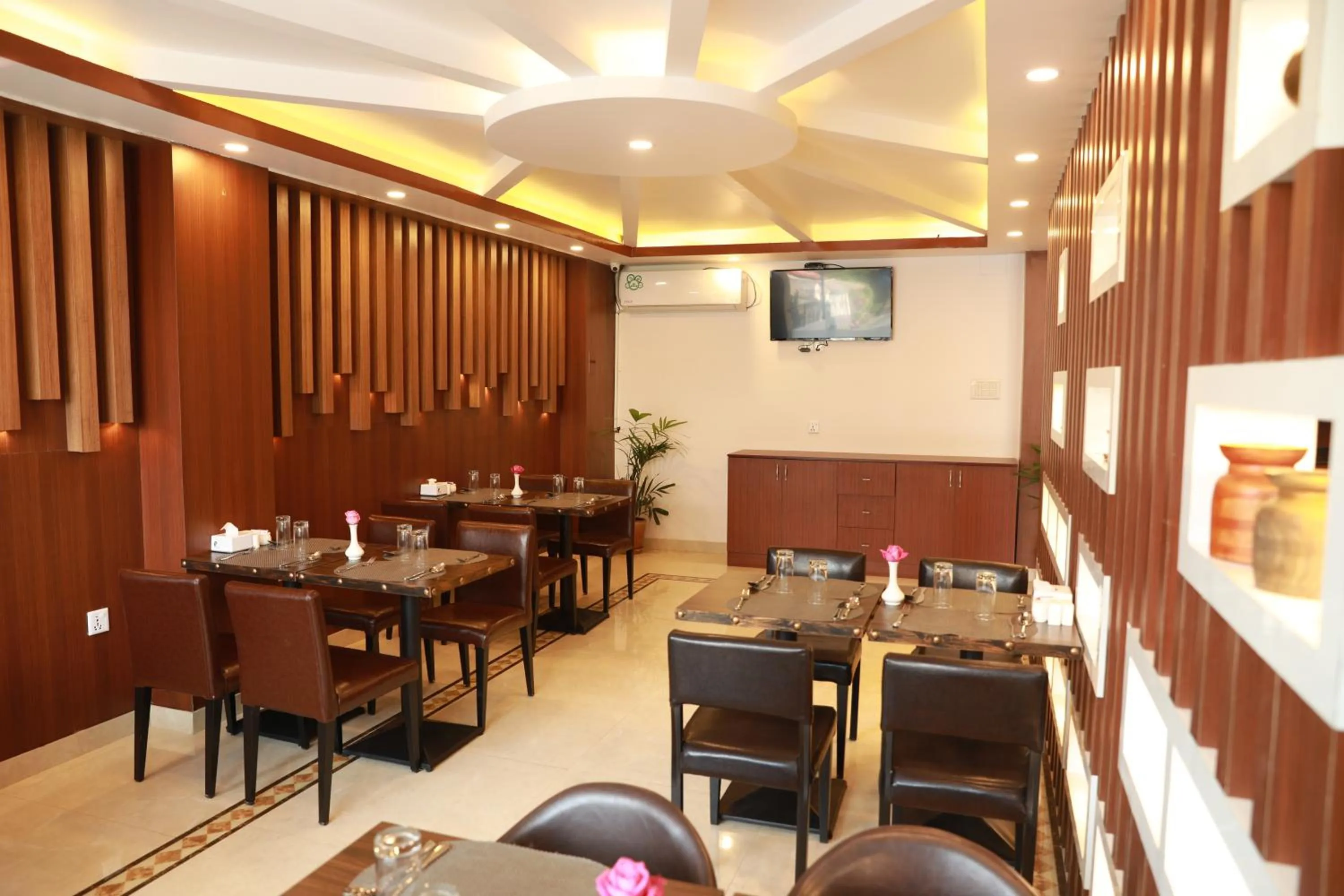 Restaurant/places to eat in Hotel Eco Tree Pokhara