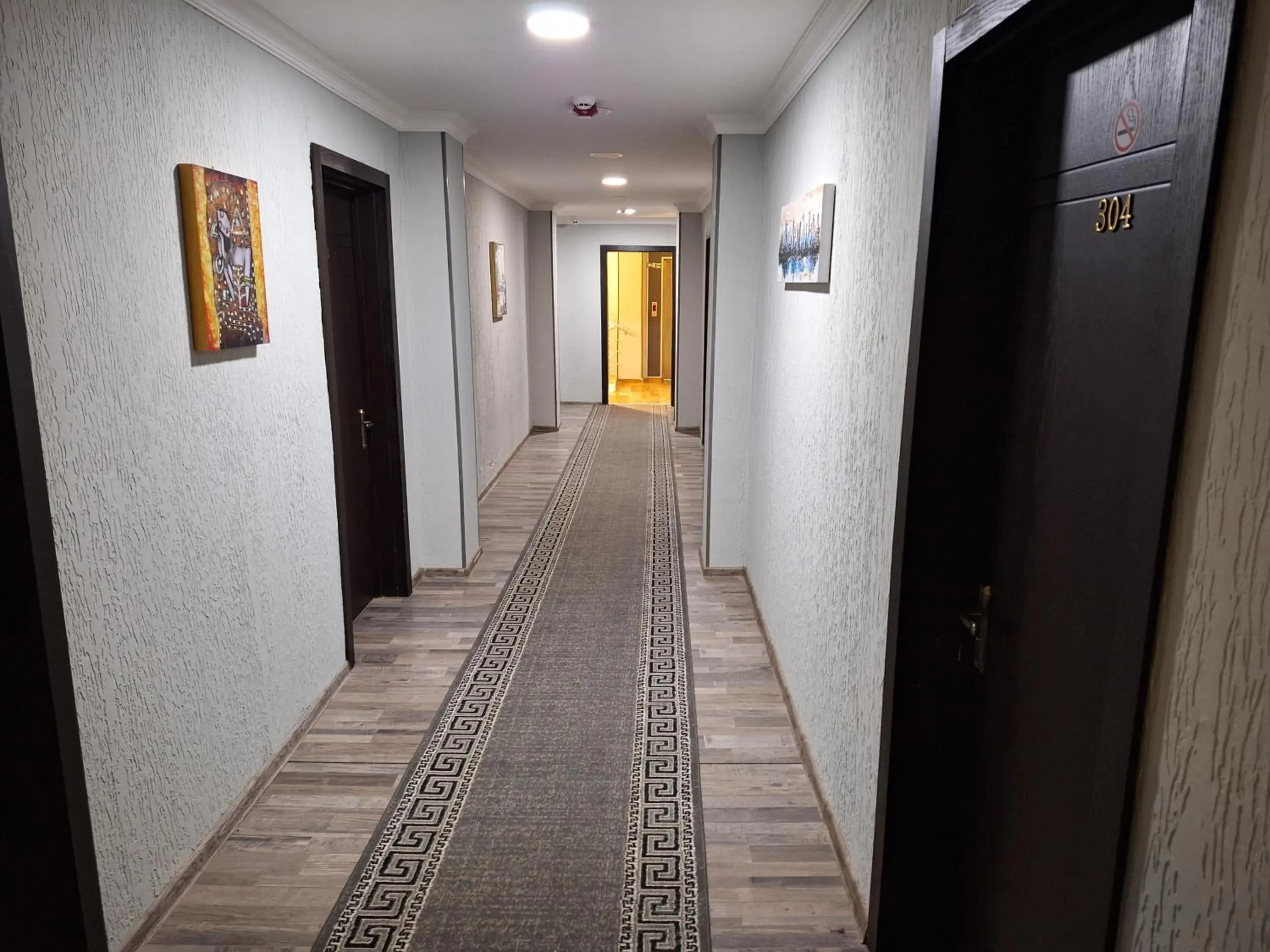 Facade/entrance in Hotel Georgian Facade/entrance in Hotel Georgian