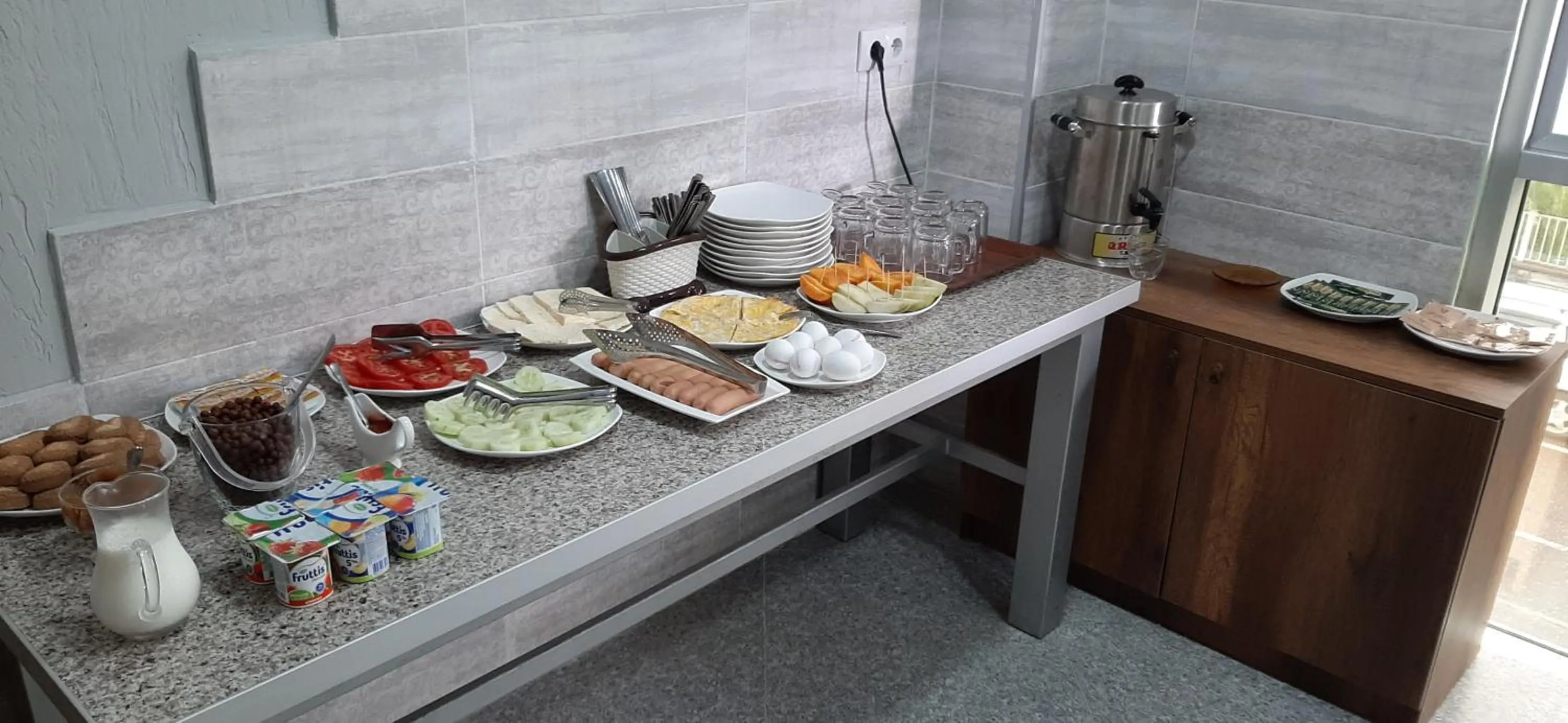 Breakfast in Hotel Georgian