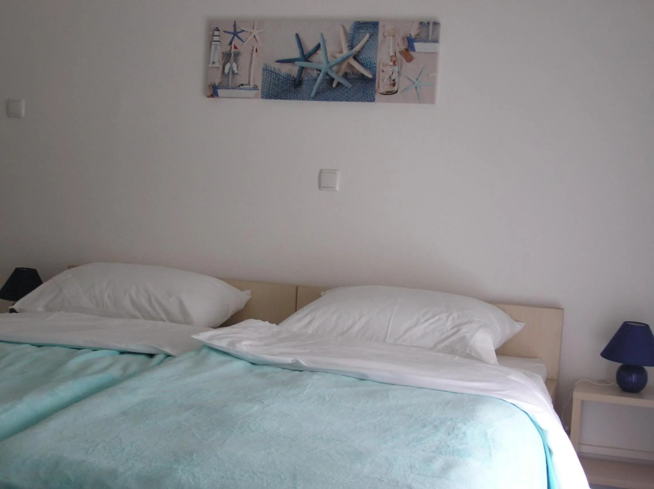 Bed in Rooms Stella