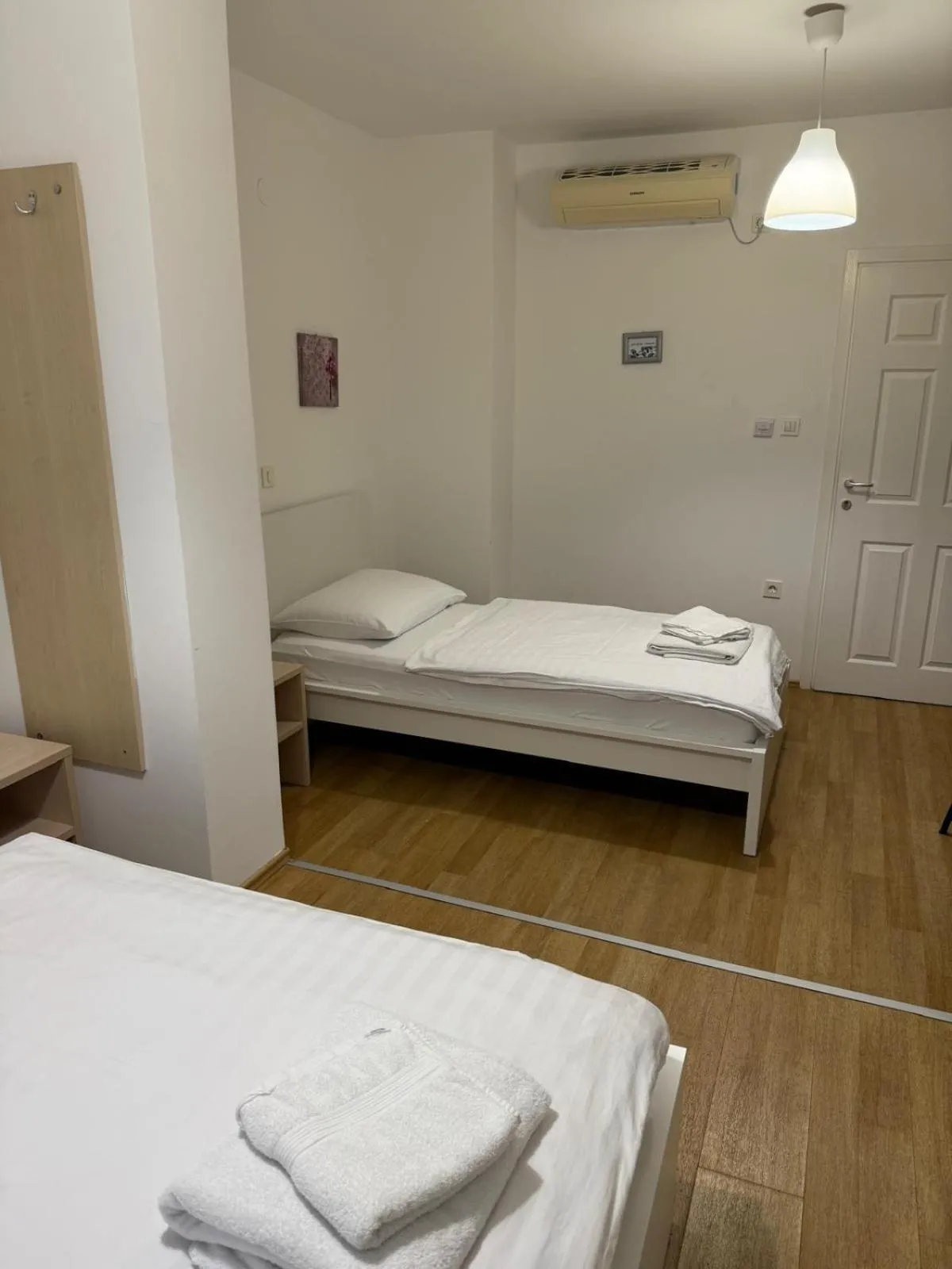 Bed in Rooms Stella