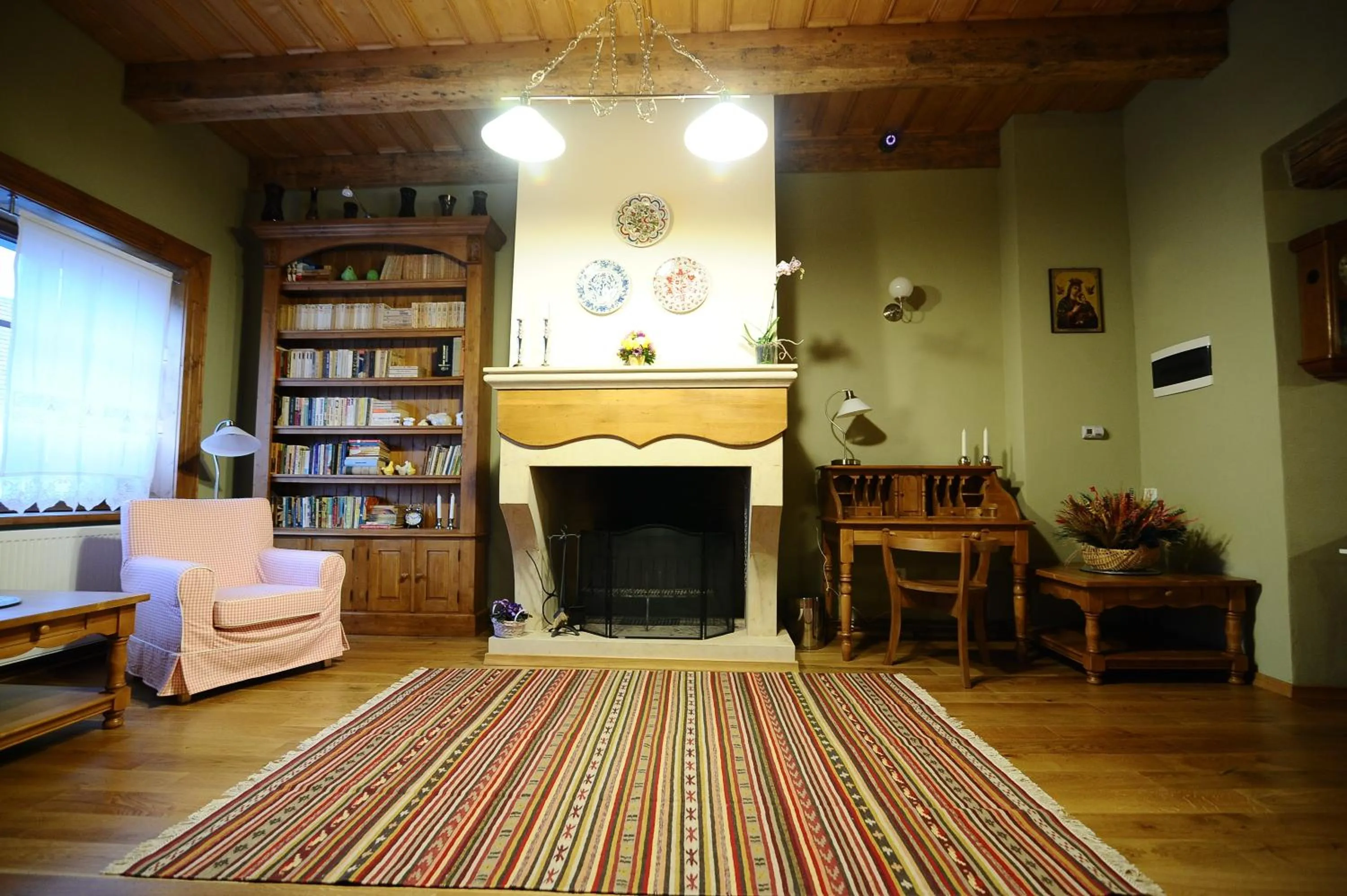 Decorative detail in Pensiunea Tohanu Vechi