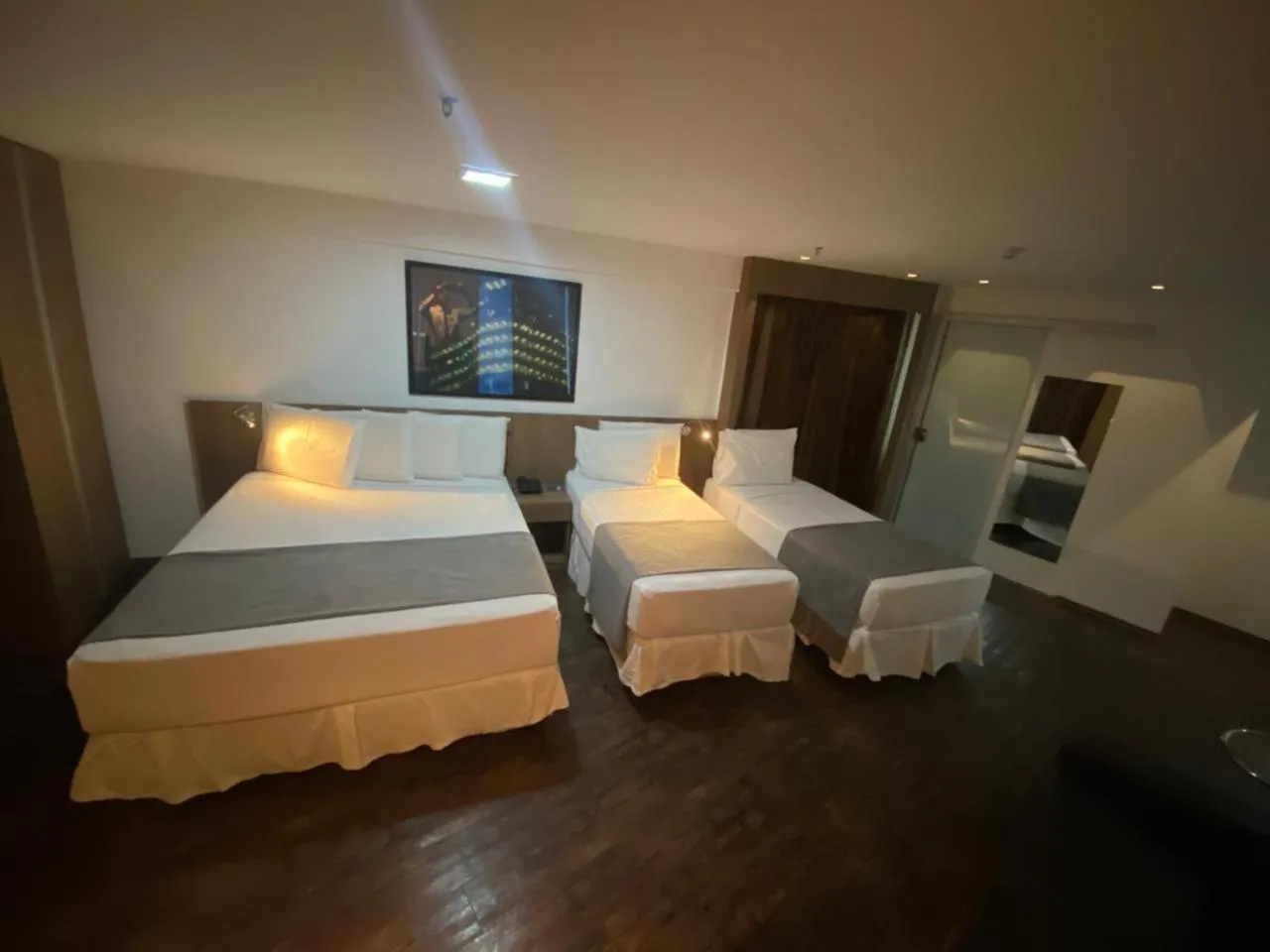 Bed in San Diego Suítes Governador Valadares