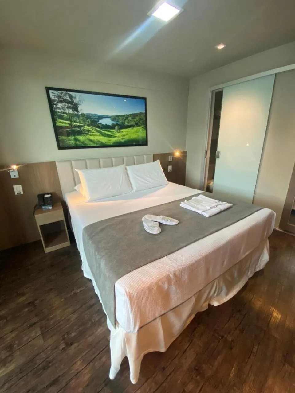 Bedroom, Bed in San Diego Suítes Governador Valadares