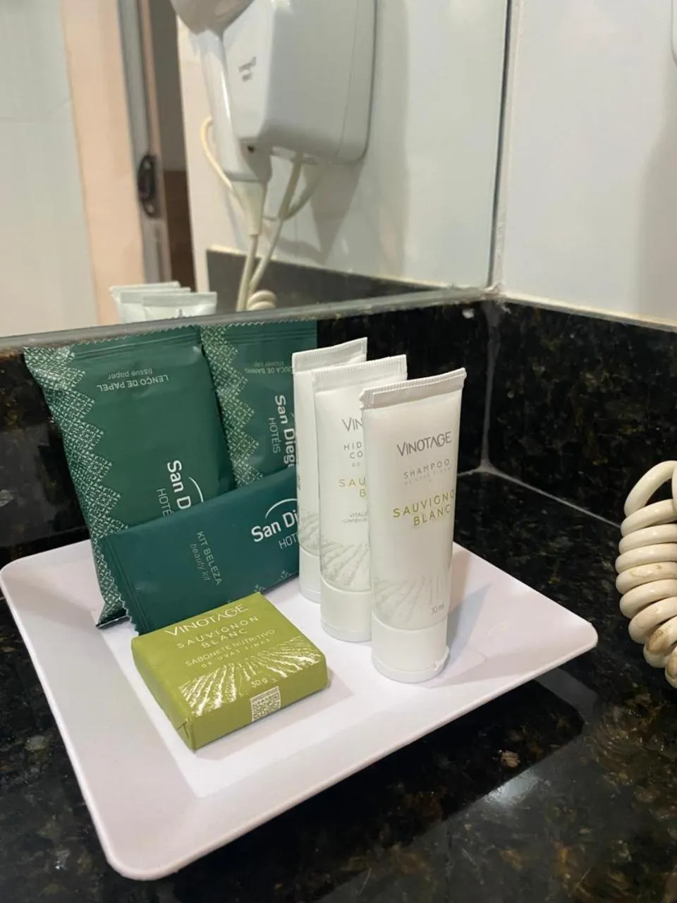 Bathroom in San Diego Suítes Governador Valadares