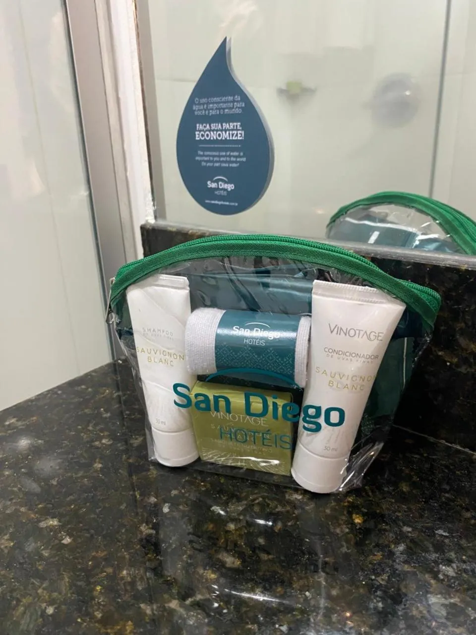 Bathroom in San Diego Suítes Governador Valadares