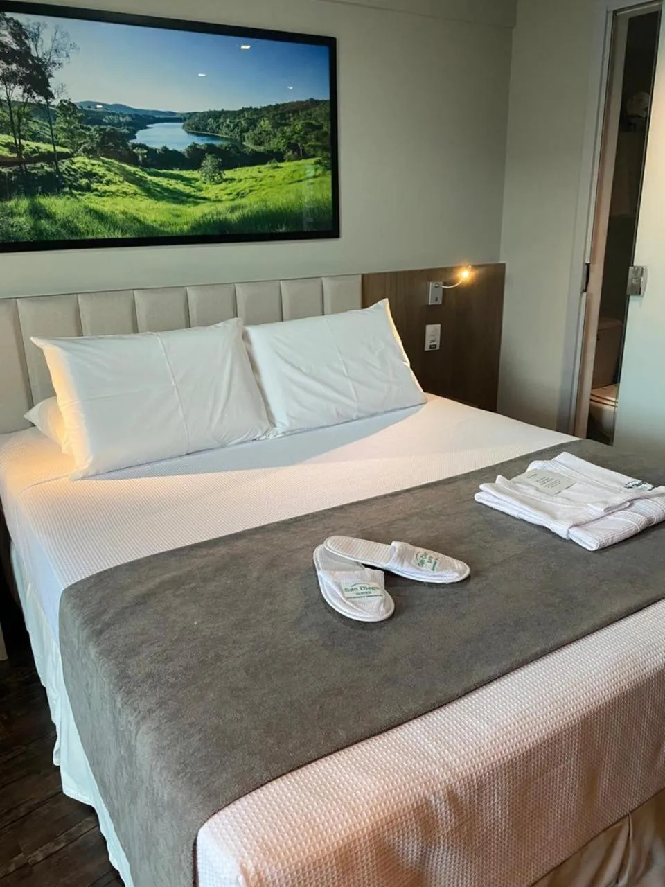 Bed in San Diego Suítes Governador Valadares