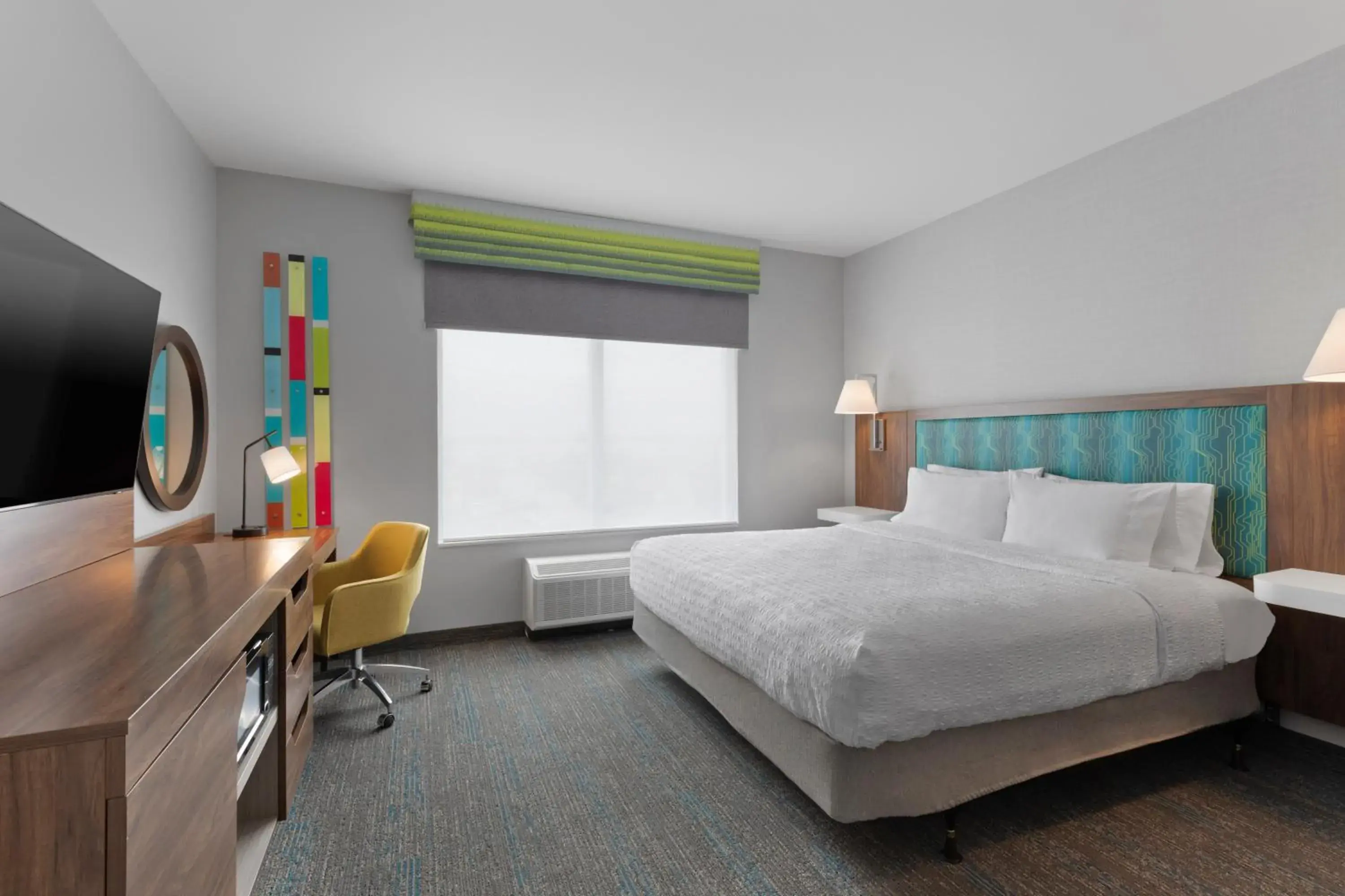 Bed in Hampton Inn Saline Bed in Hampton Inn Saline