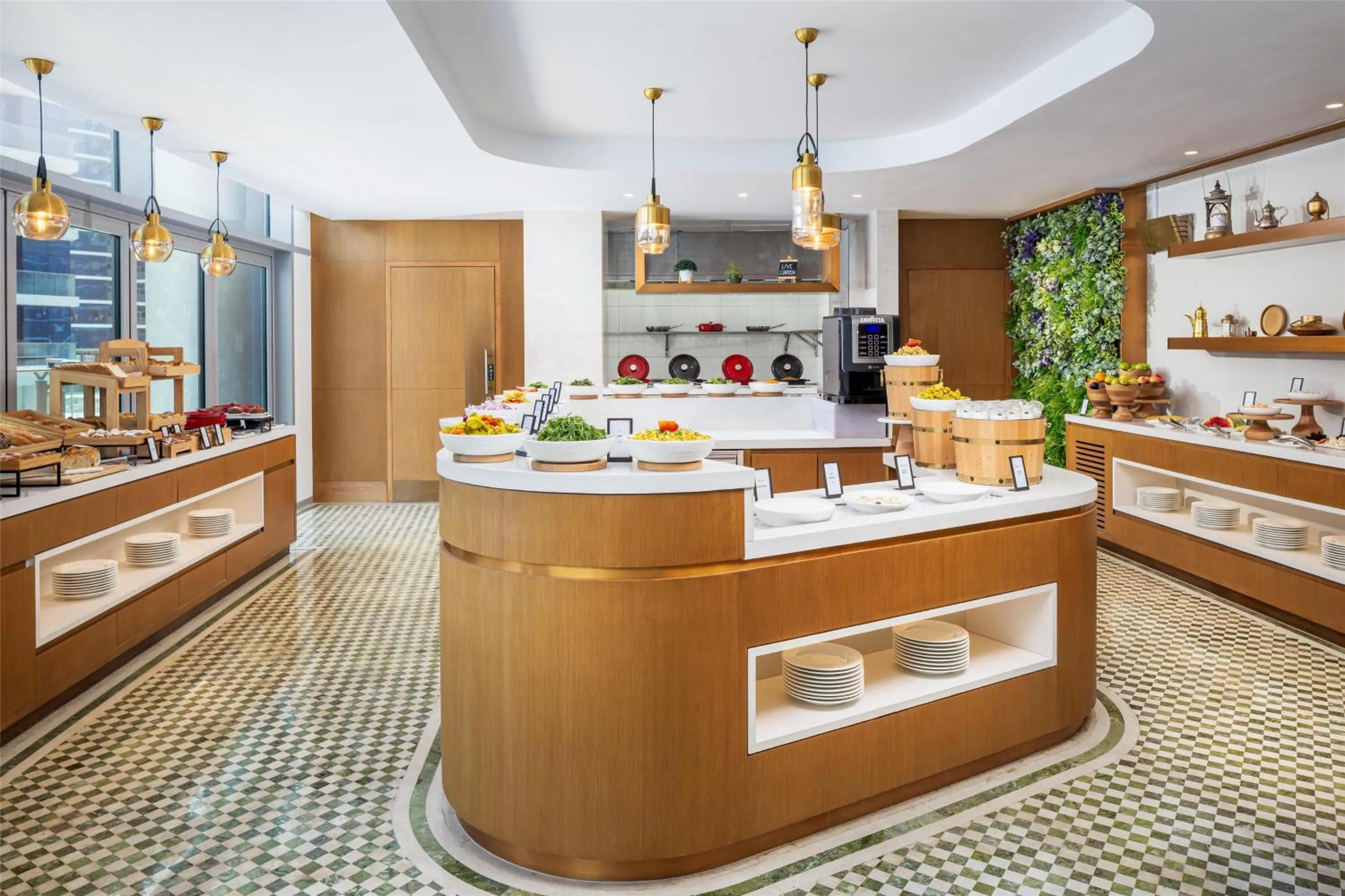 Restaurant/places to eat in Hilton Dubai Creek Hotel & Residences