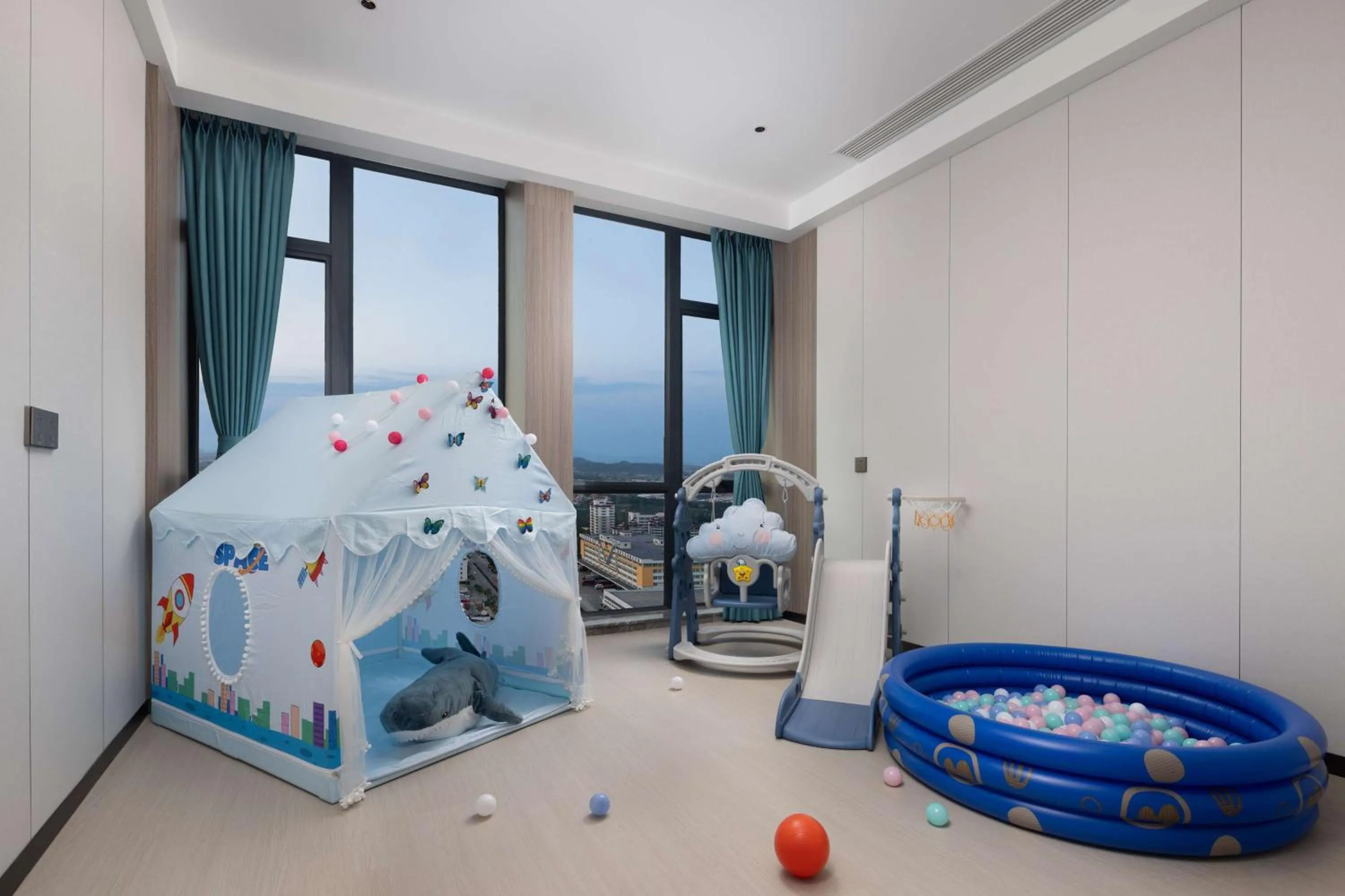 Photo of the whole room in Hilton Garden Inn Jiangmen Xinhui