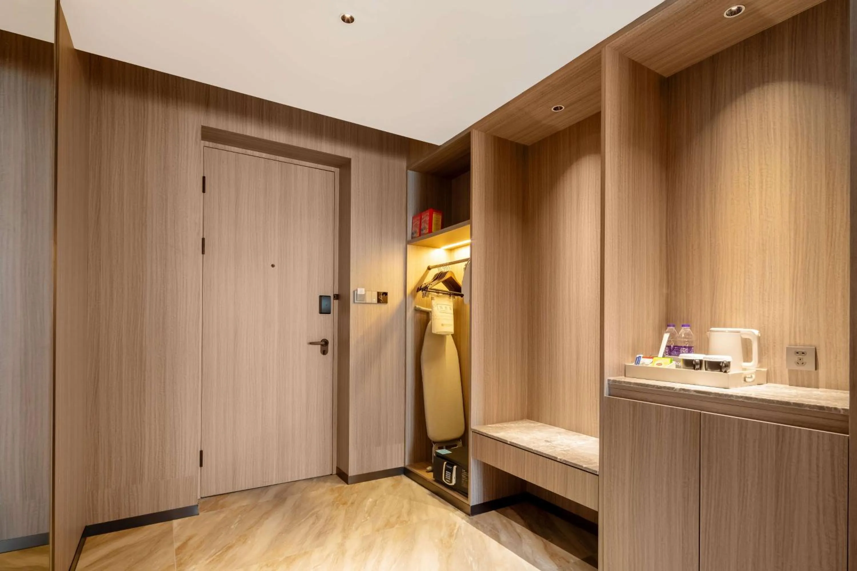 Photo of the whole room in Hilton Garden Inn Jiangmen Xinhui