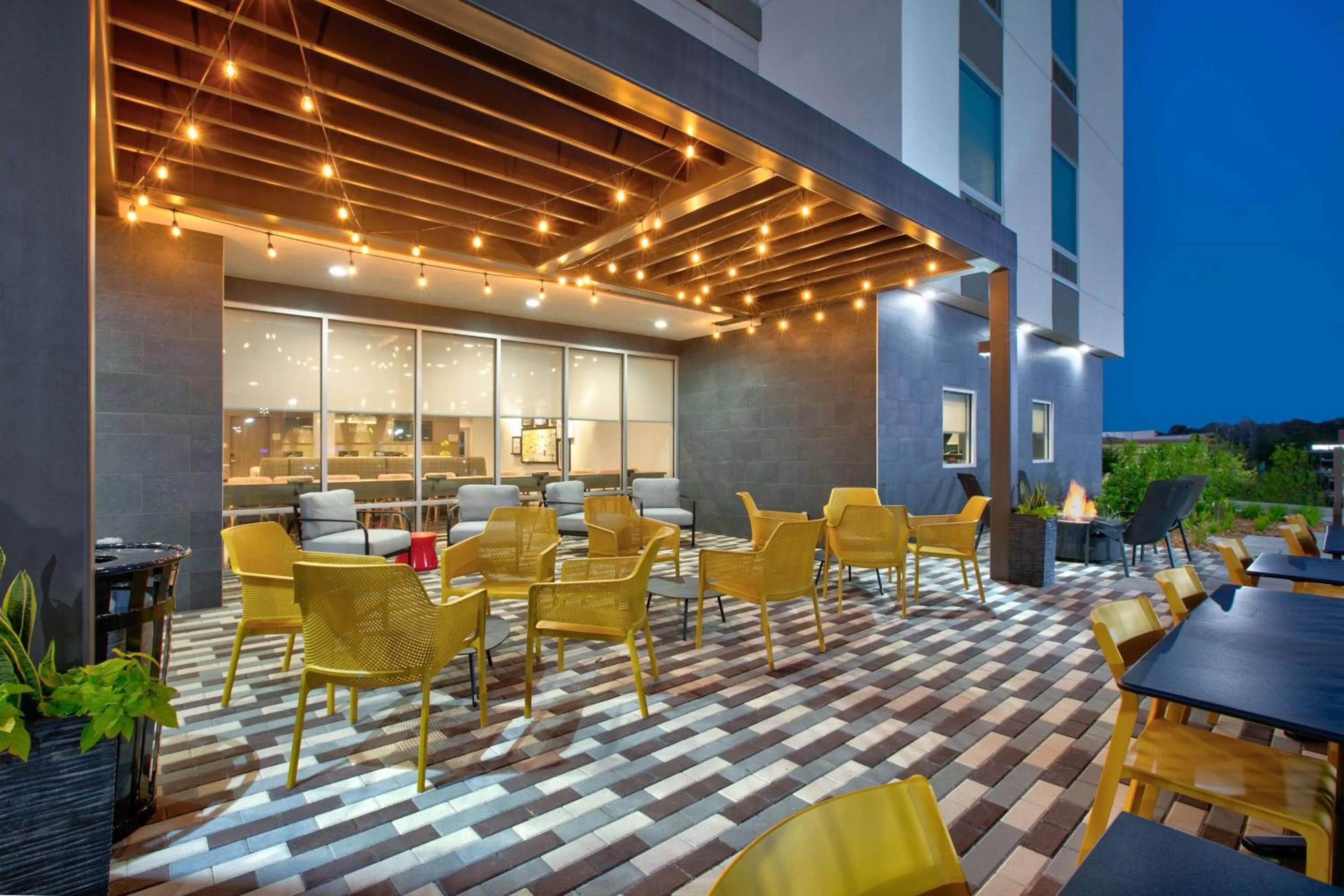 Patio in Home2 Suites By Hilton Huntsville, Tx