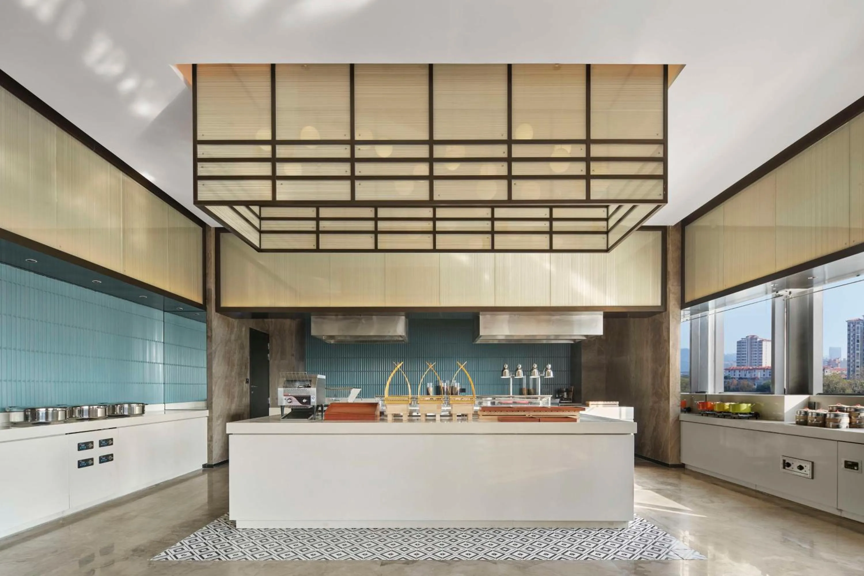 Restaurant/places to eat in Hilton Garden Inn Ganzhou Longnan