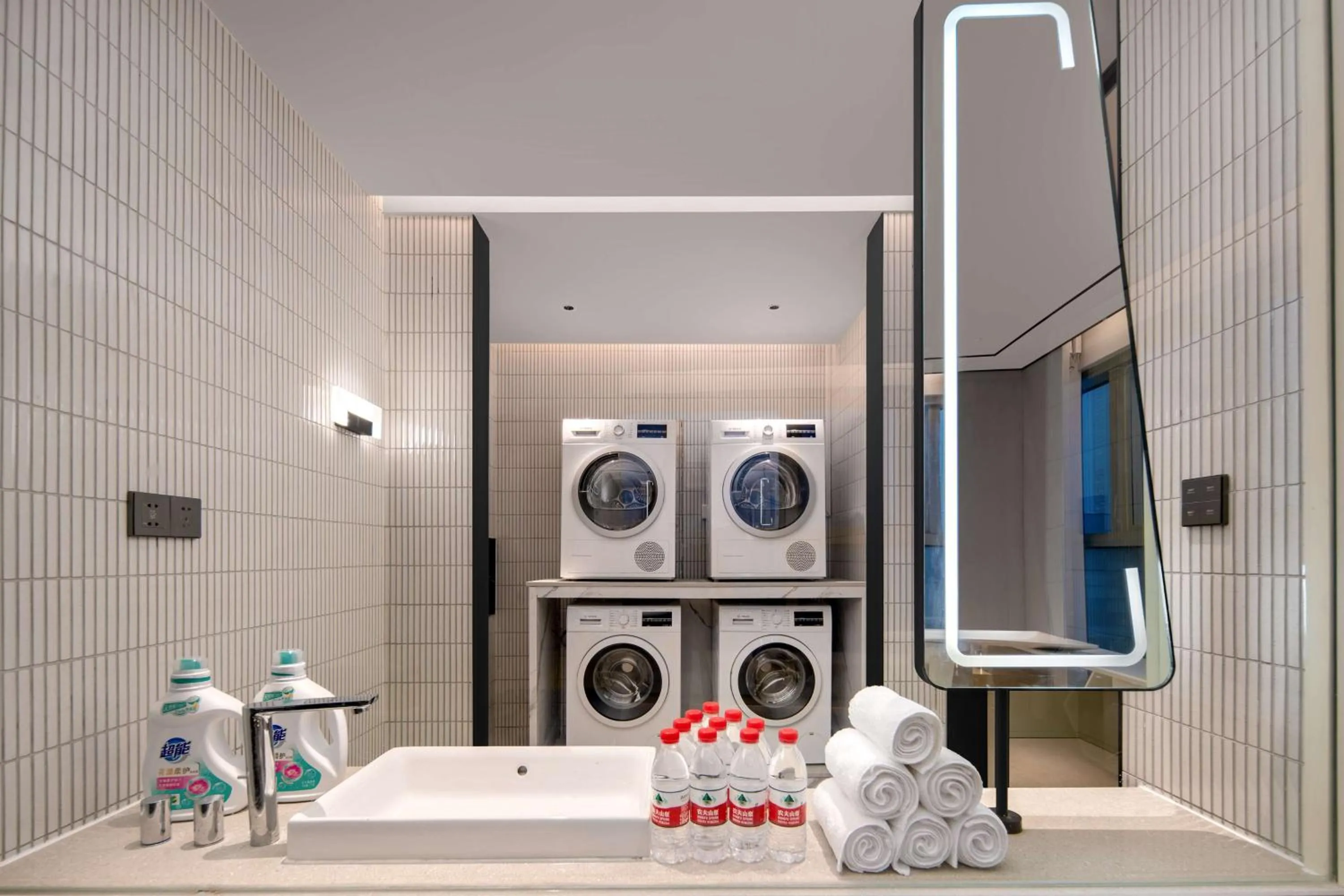 Property building in Hilton Garden Inn Nanjing Hexi Olympic Sports Center