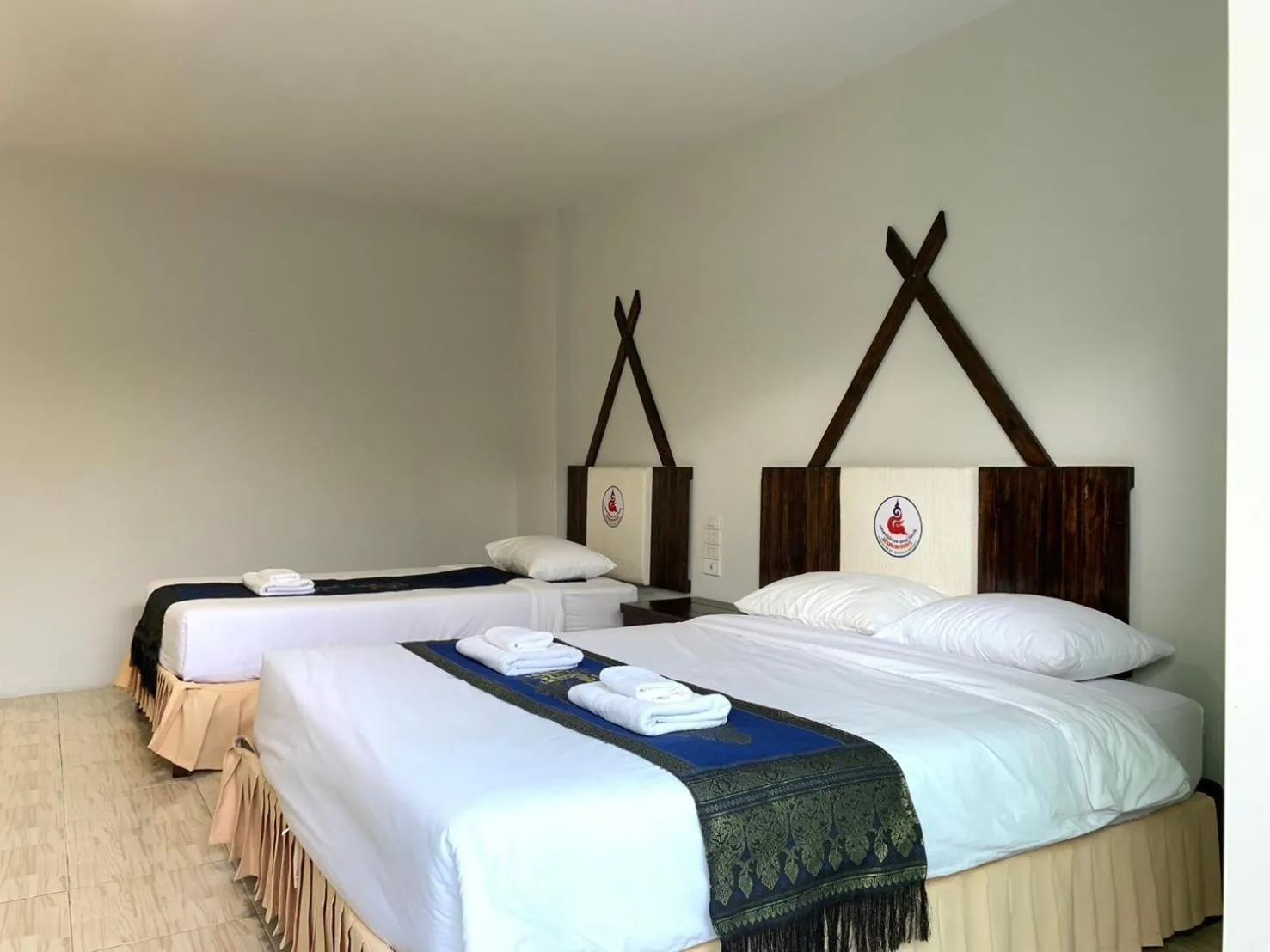 Bed in Saensukkho Hotel & Resort