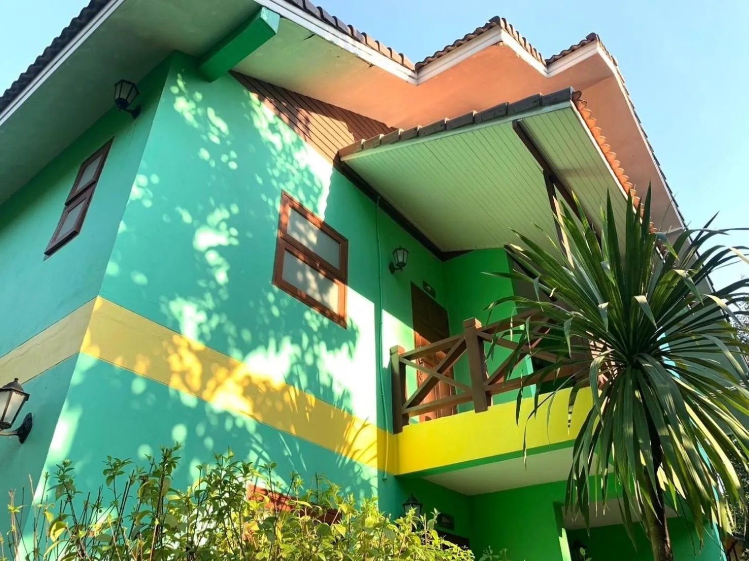 Property building in Saensukkho Hotel & Resort