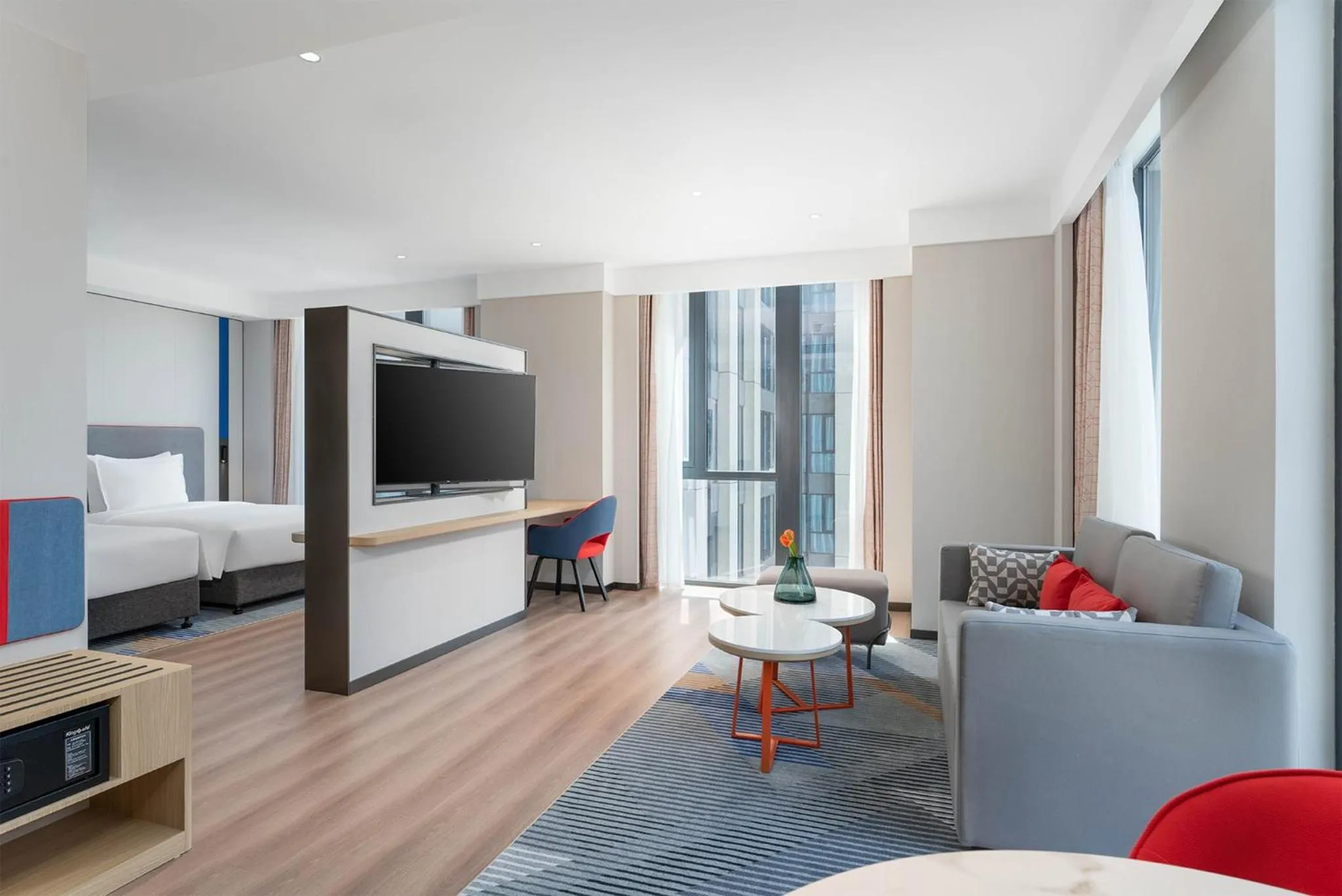 Photo of the whole room in Holiday Inn Express Xi'an Daxing by IHG