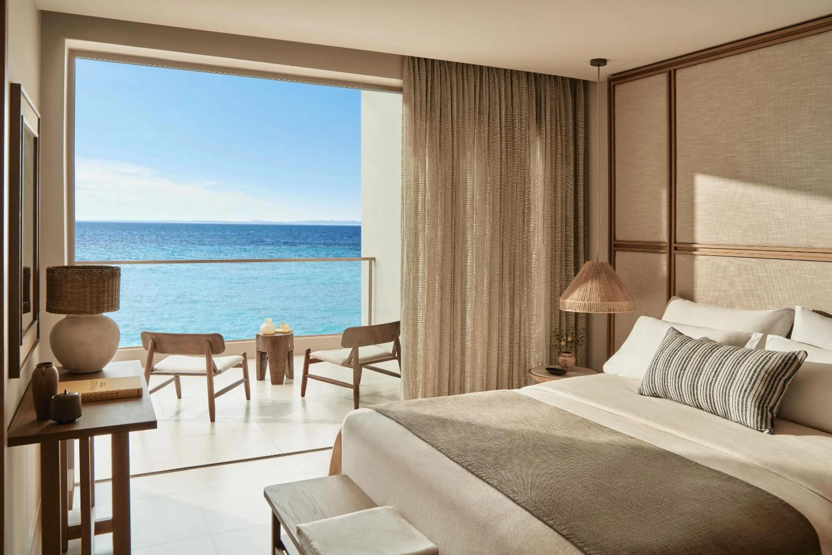 Photo of the whole room, Bed in Ikos Olivia