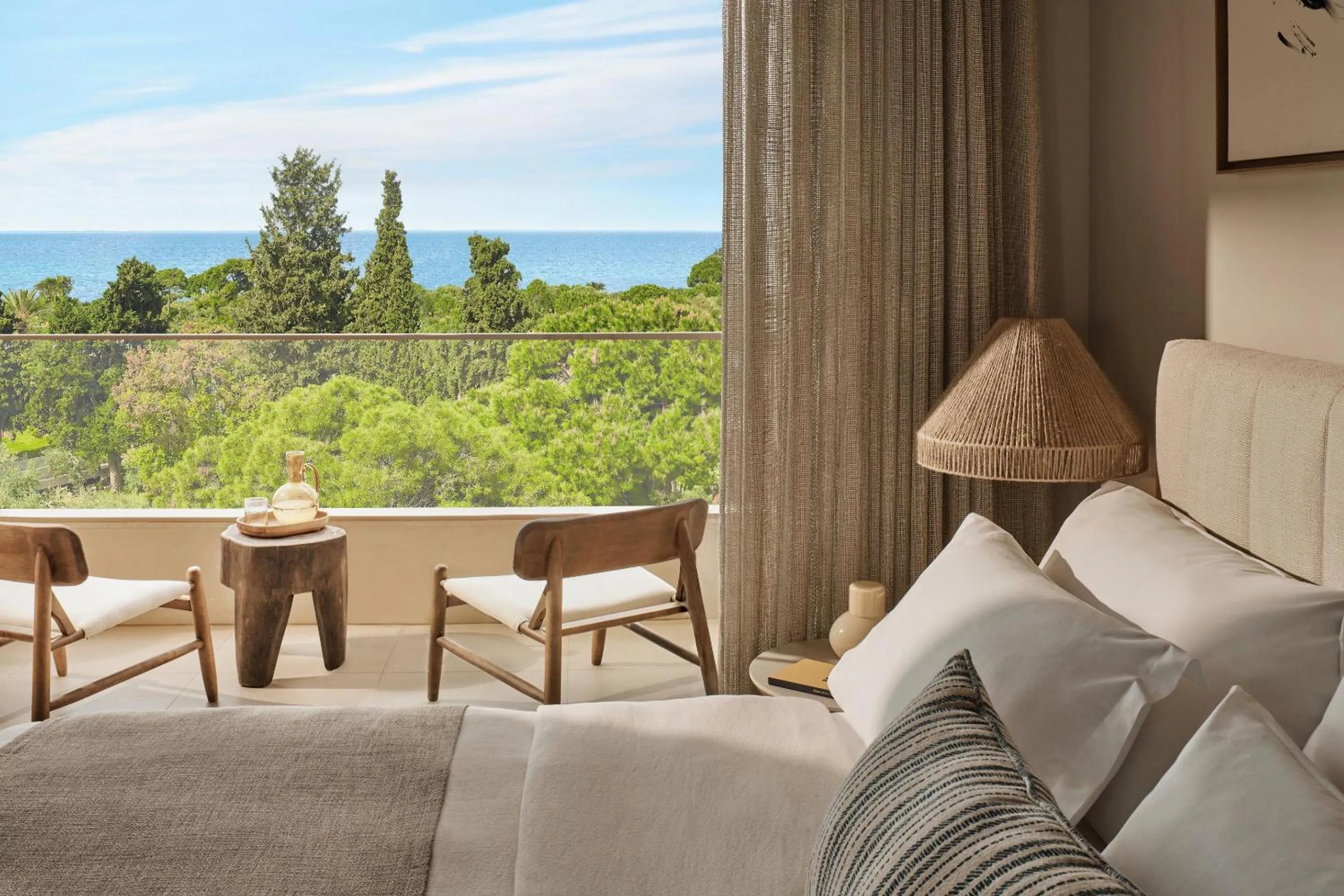 Photo of the whole room in Ikos Olivia