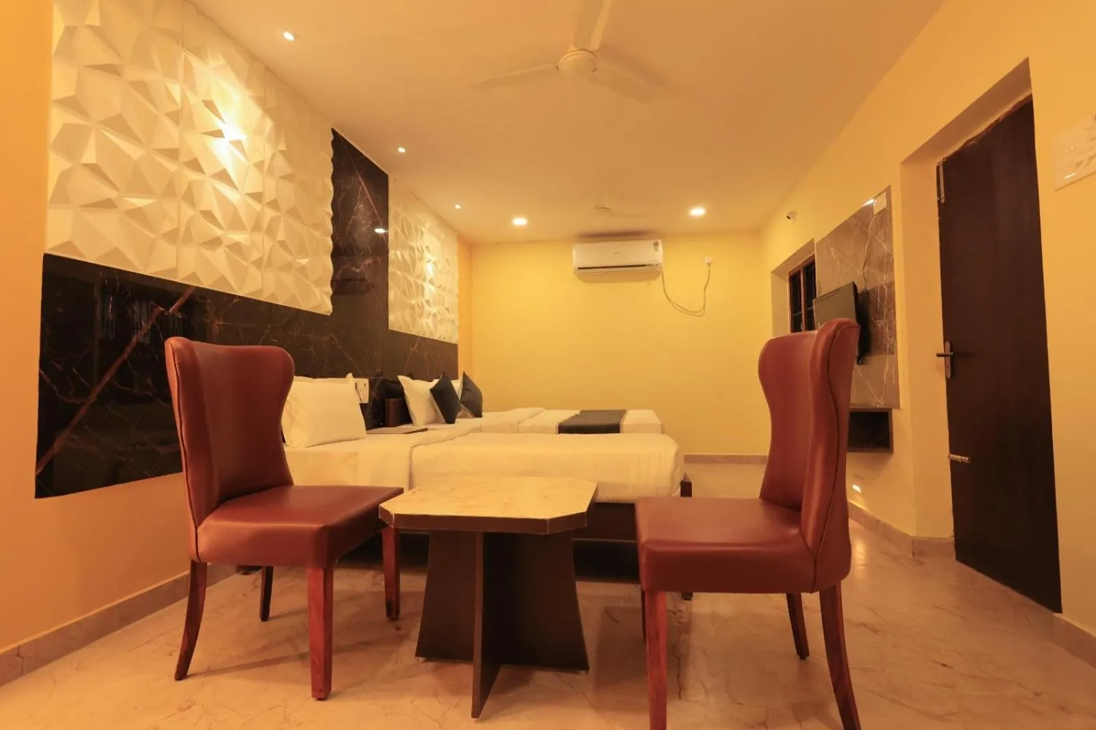 TV and multimedia in Kailasaa Residency