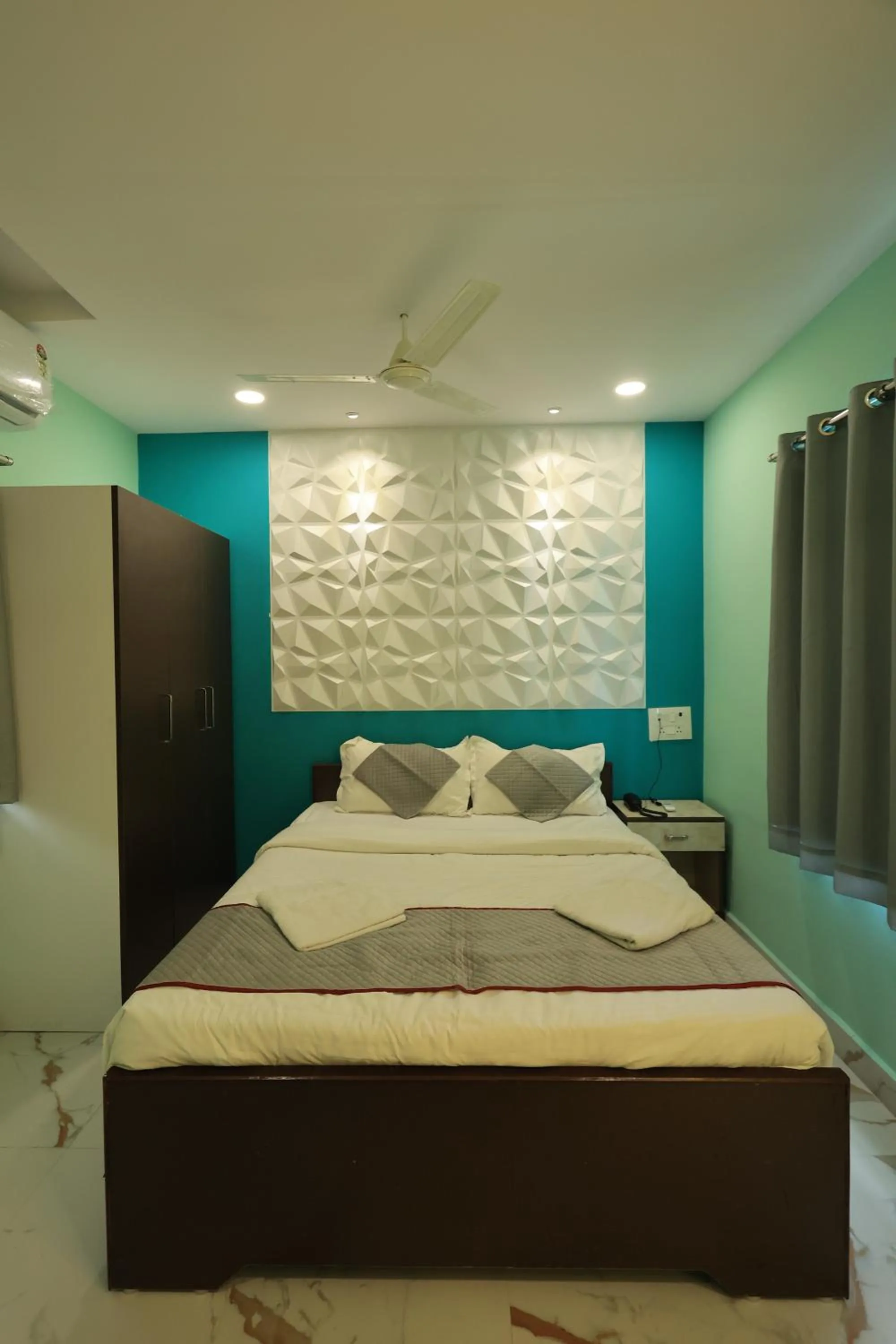 Bedroom, Bed in Kailasaa Residency