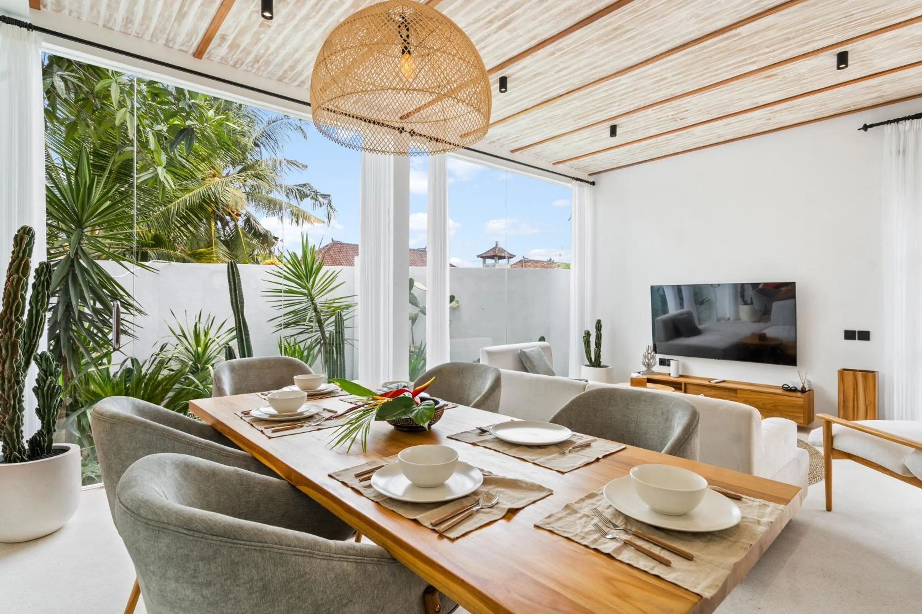 TV and multimedia in Alicante Villa