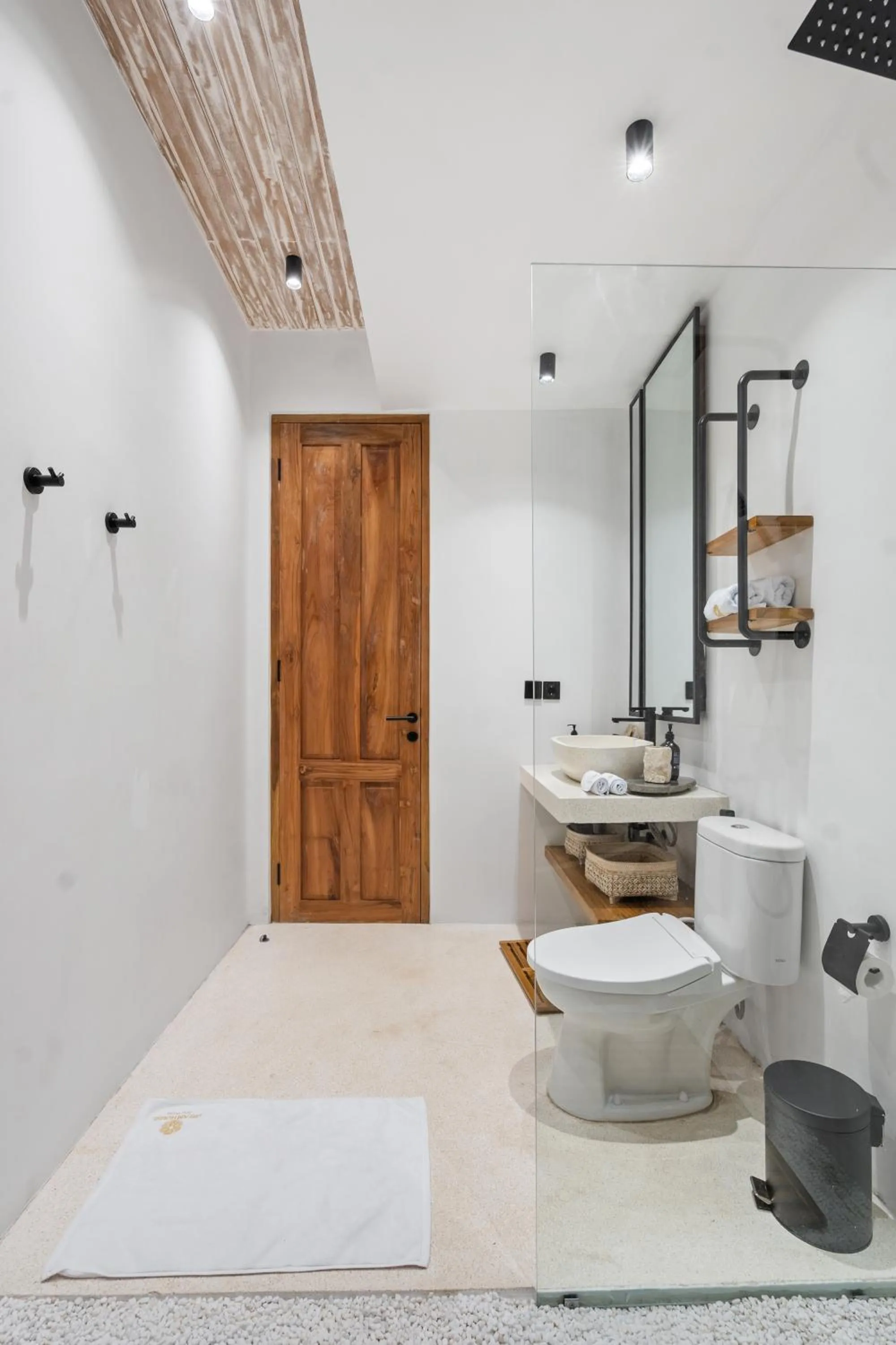 Toilet in Alicante Villa