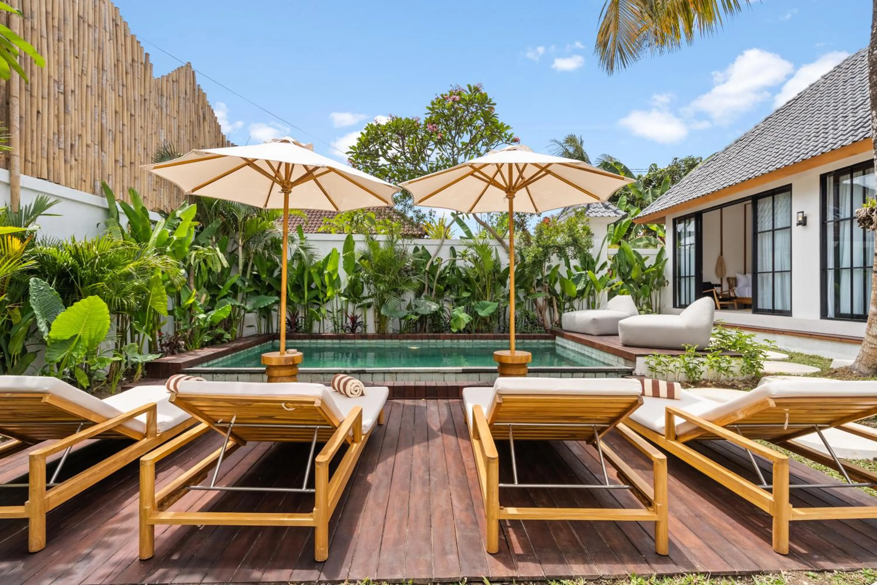 Day in Alicante Villa