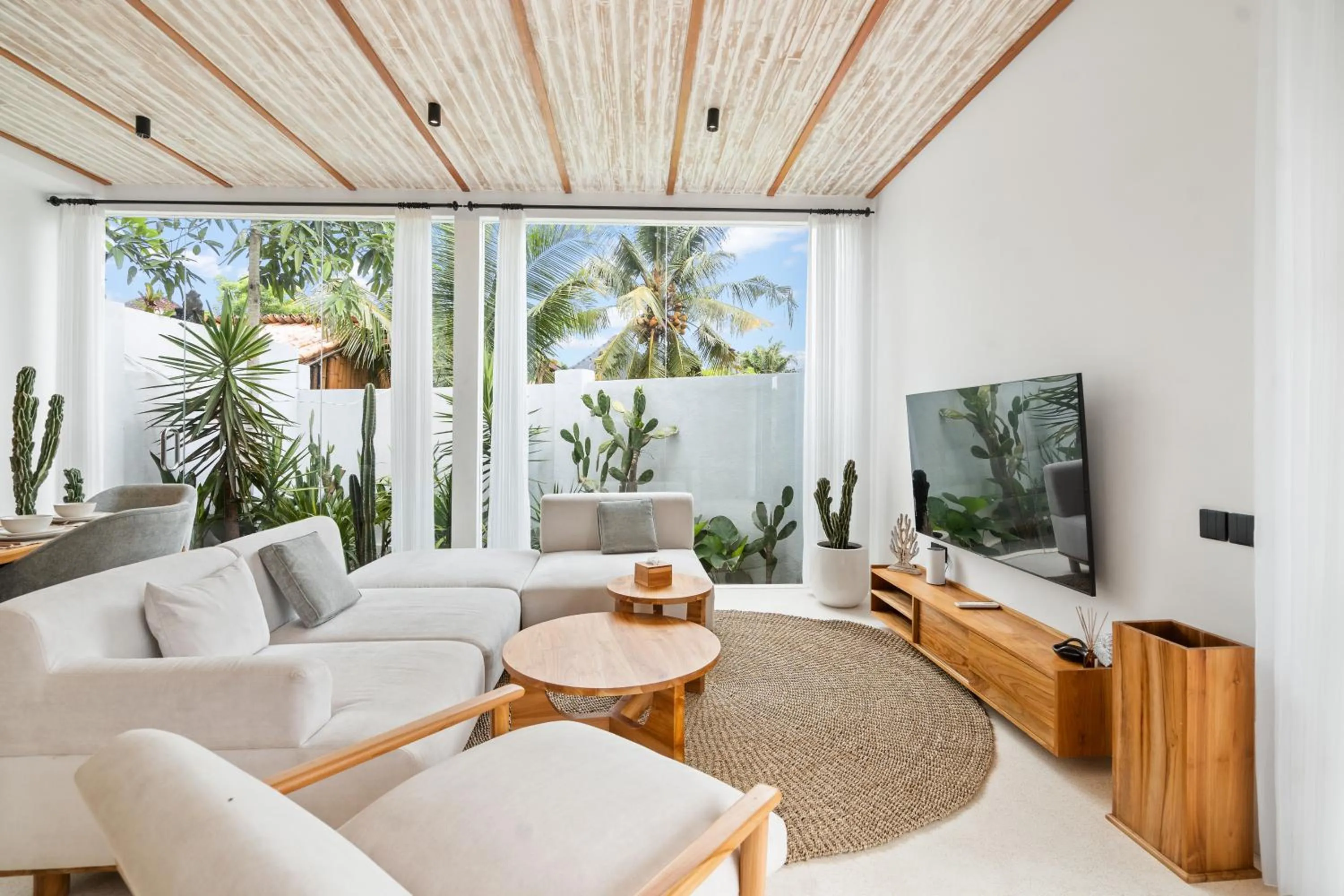 Communal lounge/ TV room in Alicante Villa