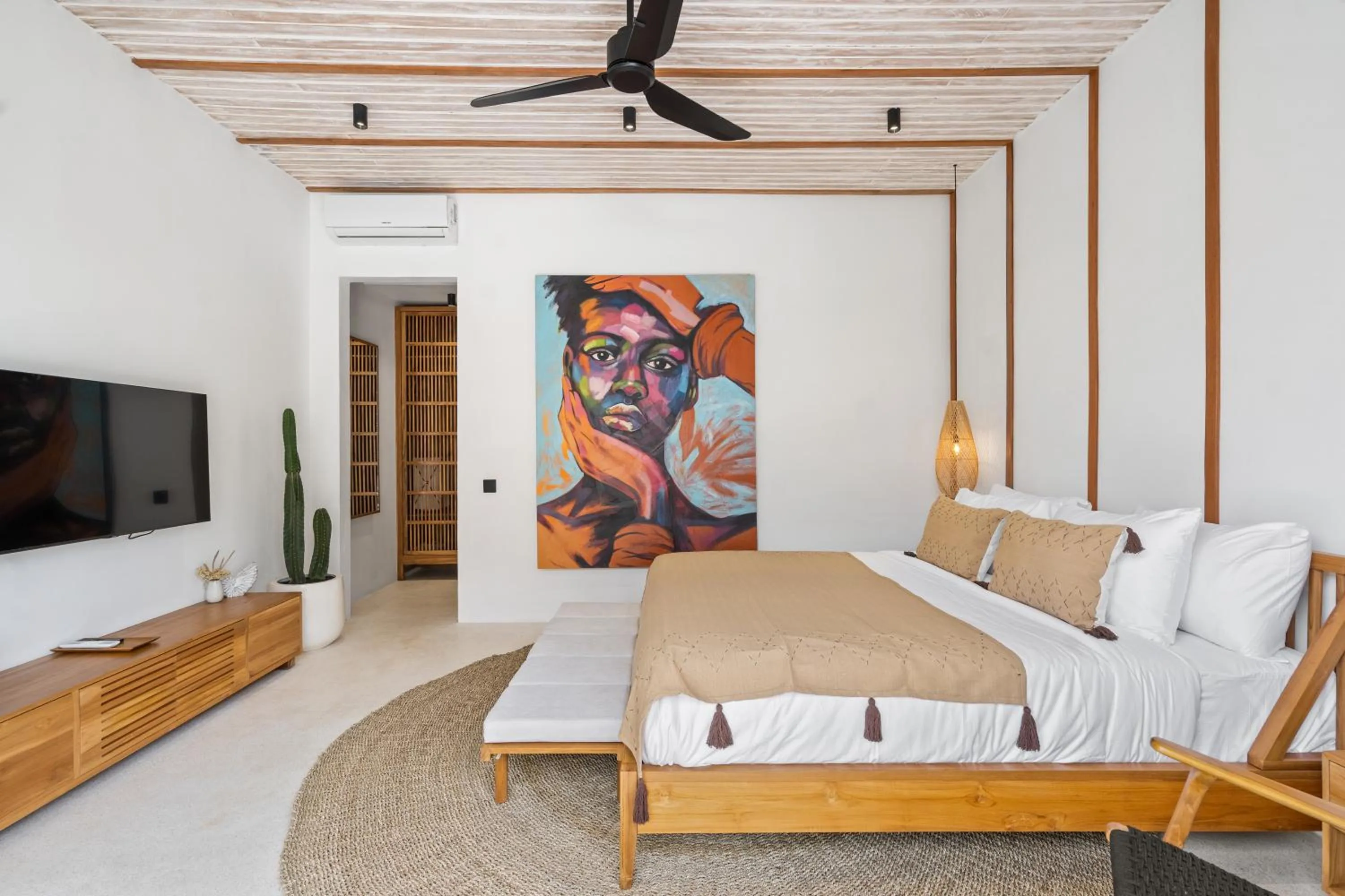 Bed in Alicante Villa