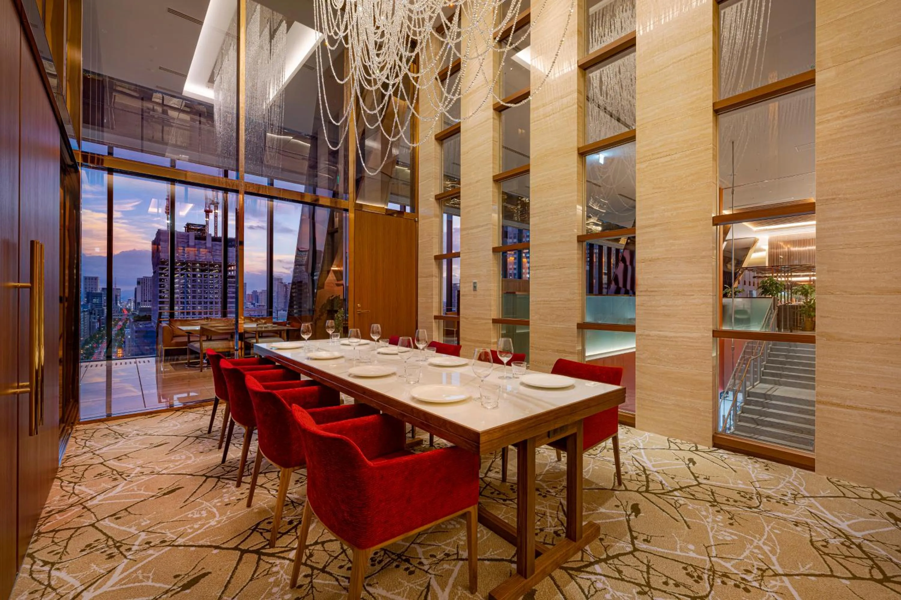 Restaurant/places to eat in Candeo Hotels Osaka The Tower