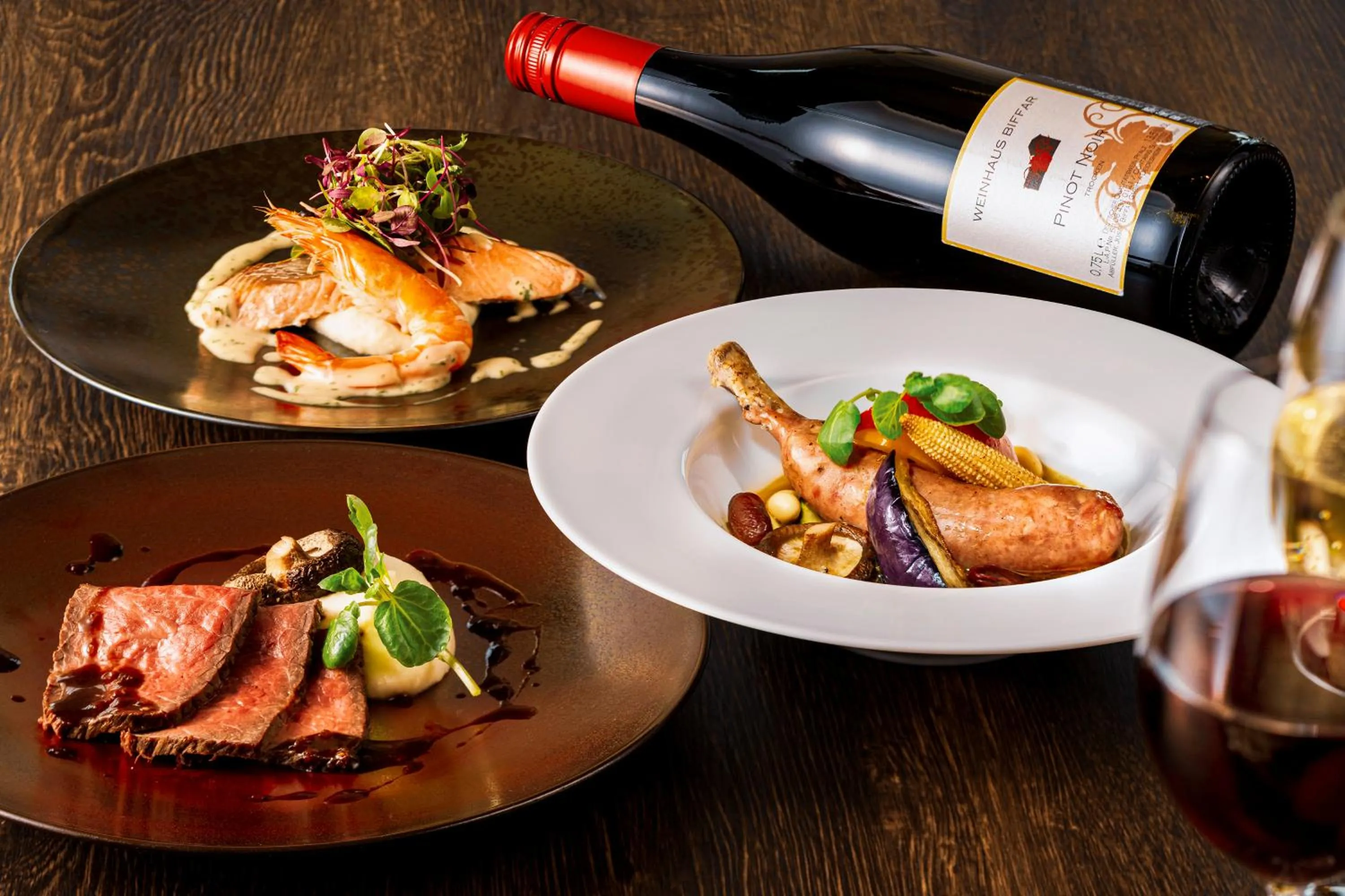 Restaurant/places to eat in Candeo Hotels Osaka The Tower