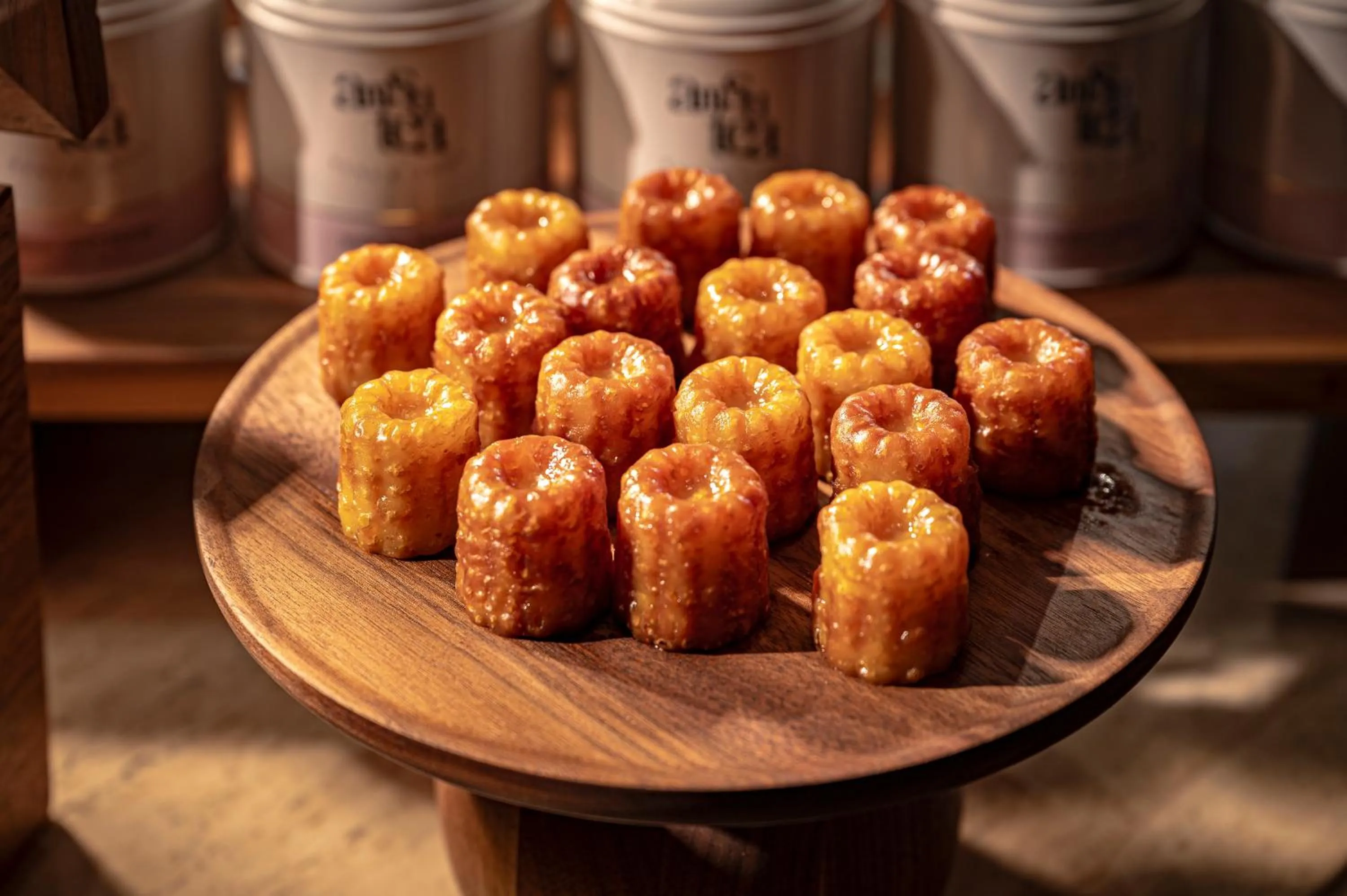 Lounge or bar in Candeo Hotels Osaka The Tower