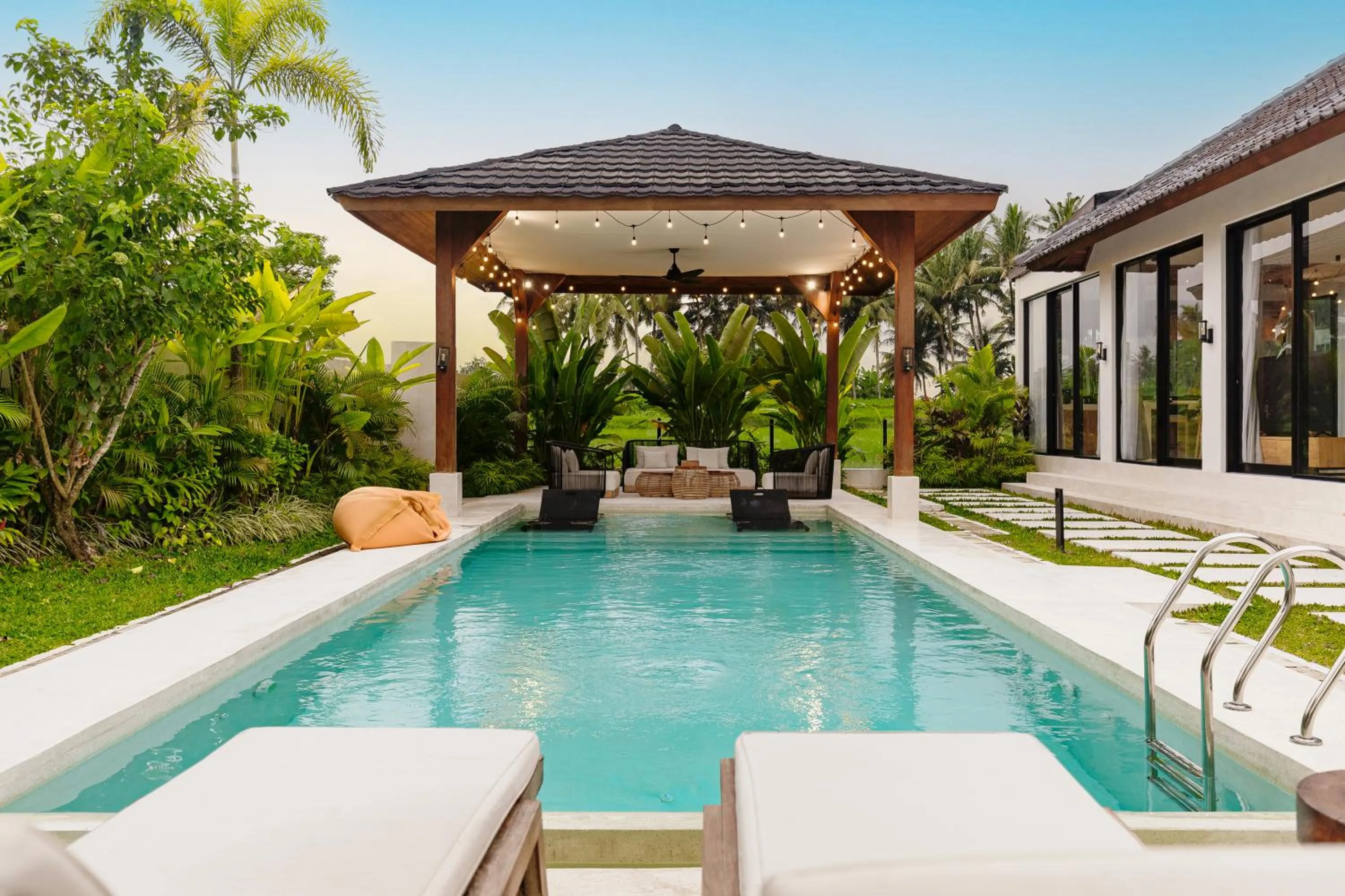 Day in Marbella Villa