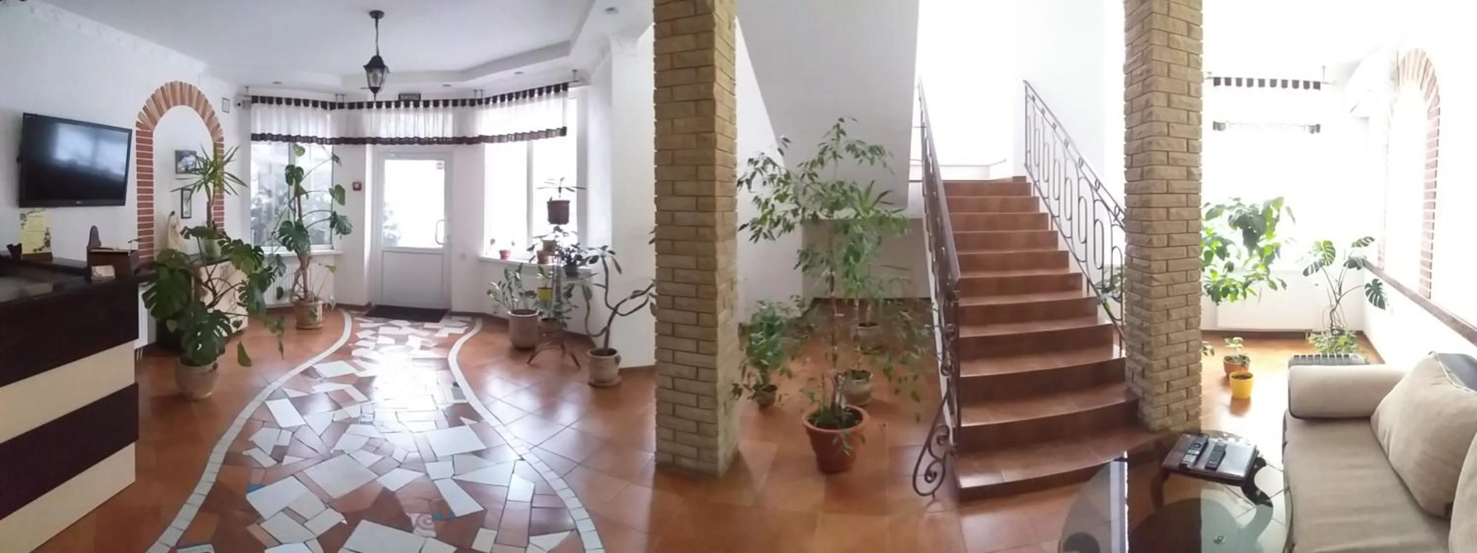 Floor plan in Hotel Aragvi