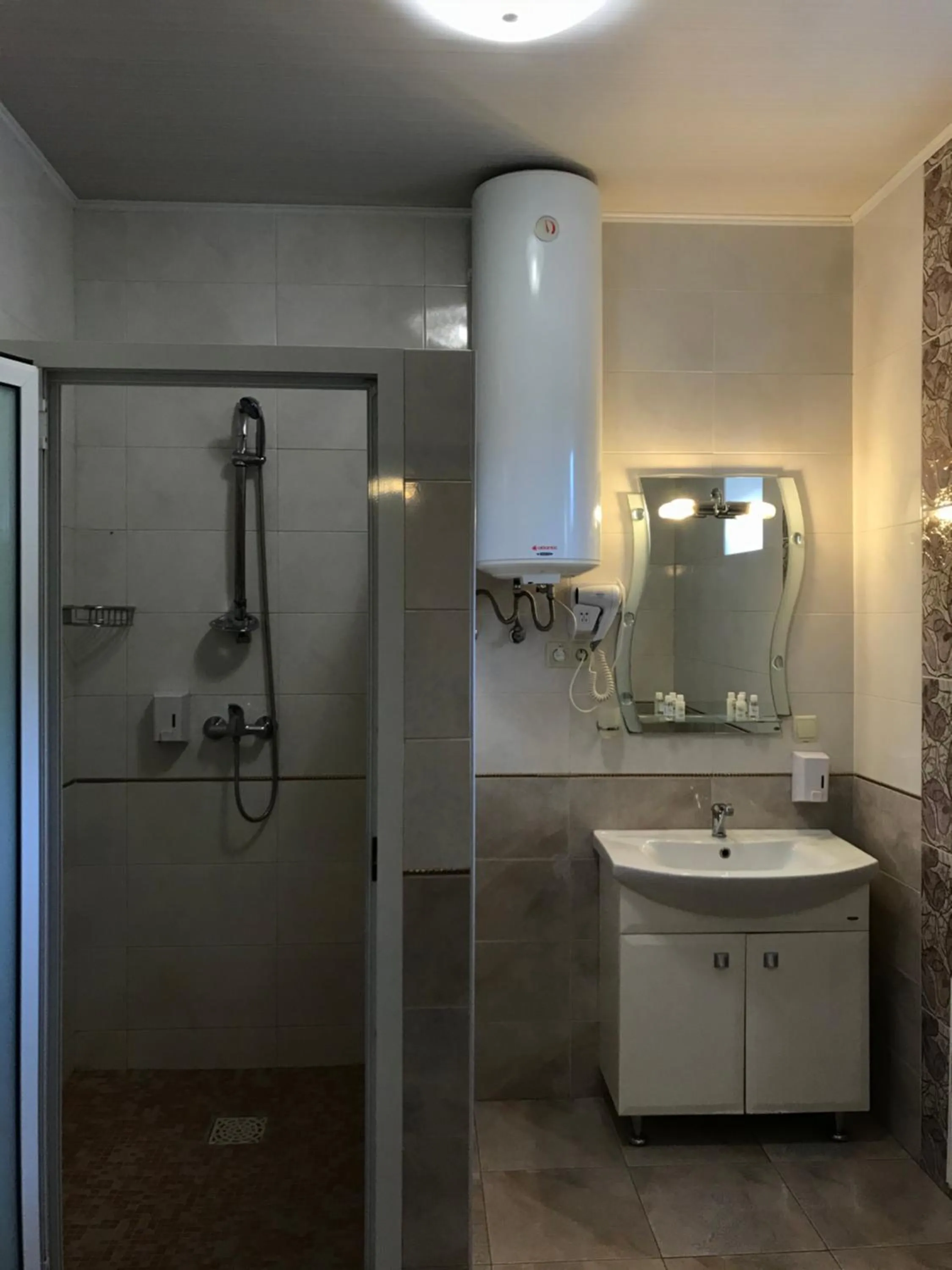 Hotel Aragvi