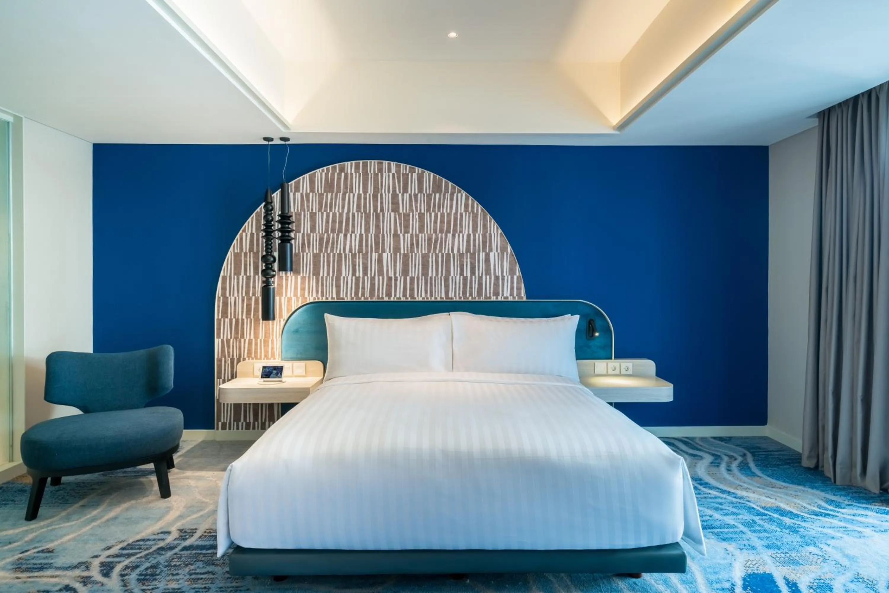 Bed in Aston Bintaro Hotel & Conference Center