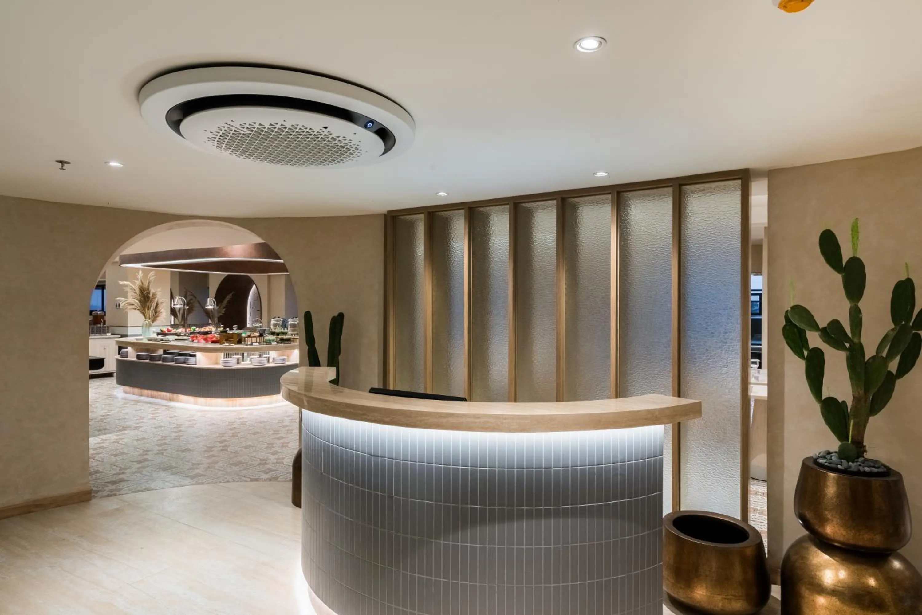 Restaurant/places to eat in Aston Bintaro Hotel & Conference Center