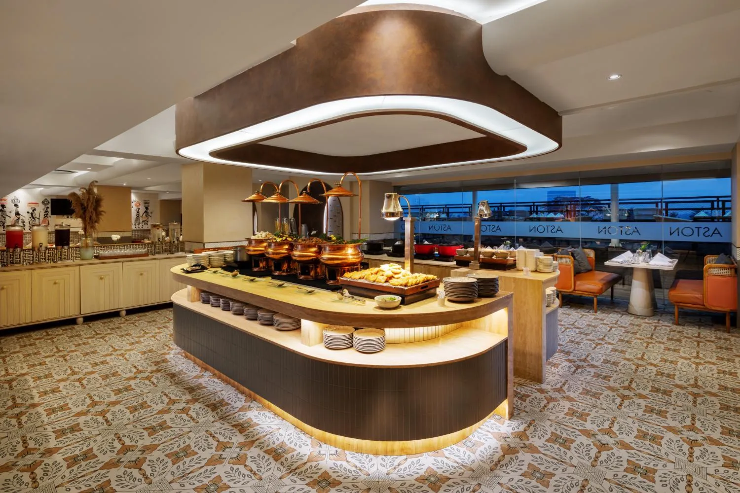 Restaurant/places to eat in Aston Bintaro Hotel & Conference Center