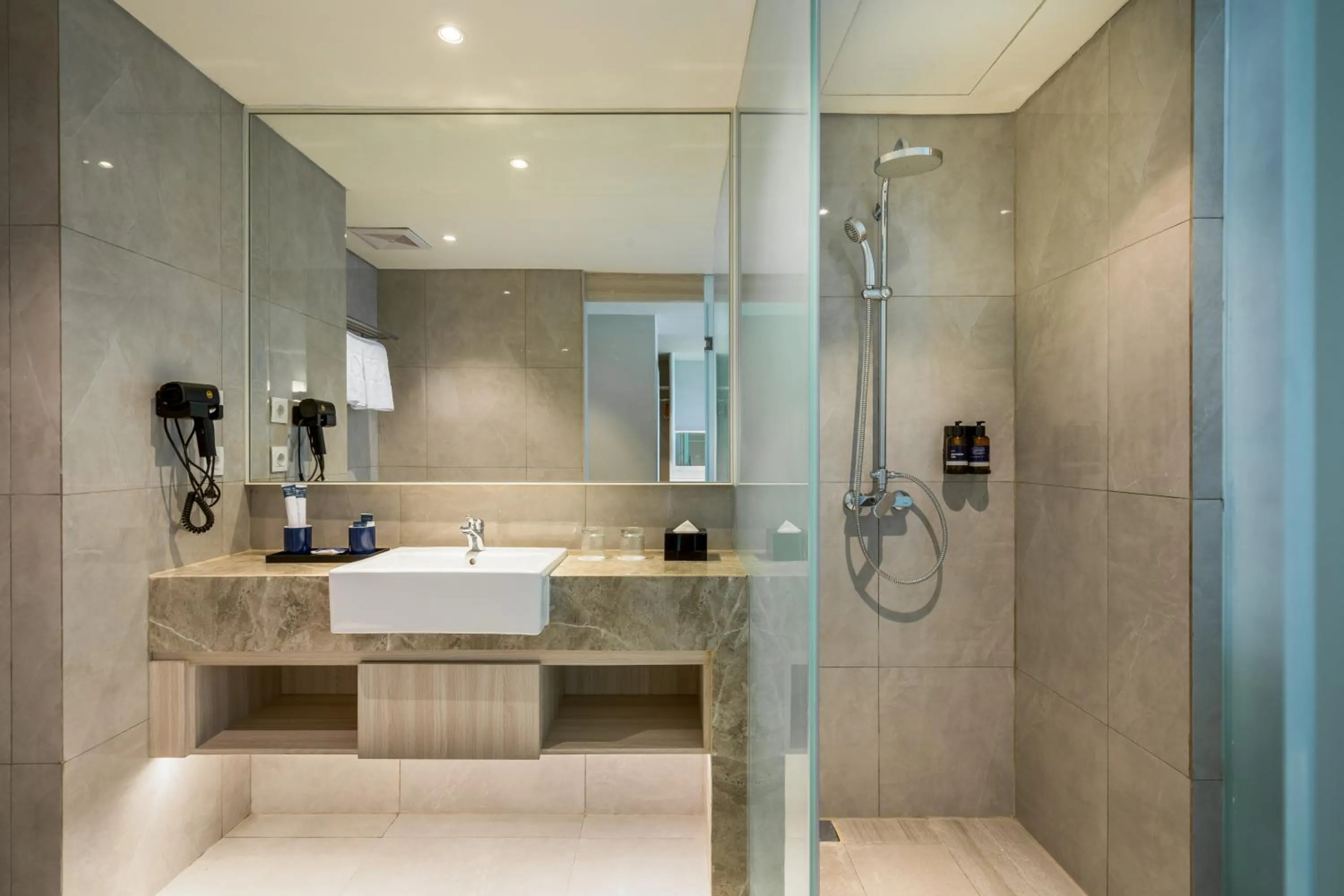 Bathroom in Aston Bintaro Hotel & Conference Center