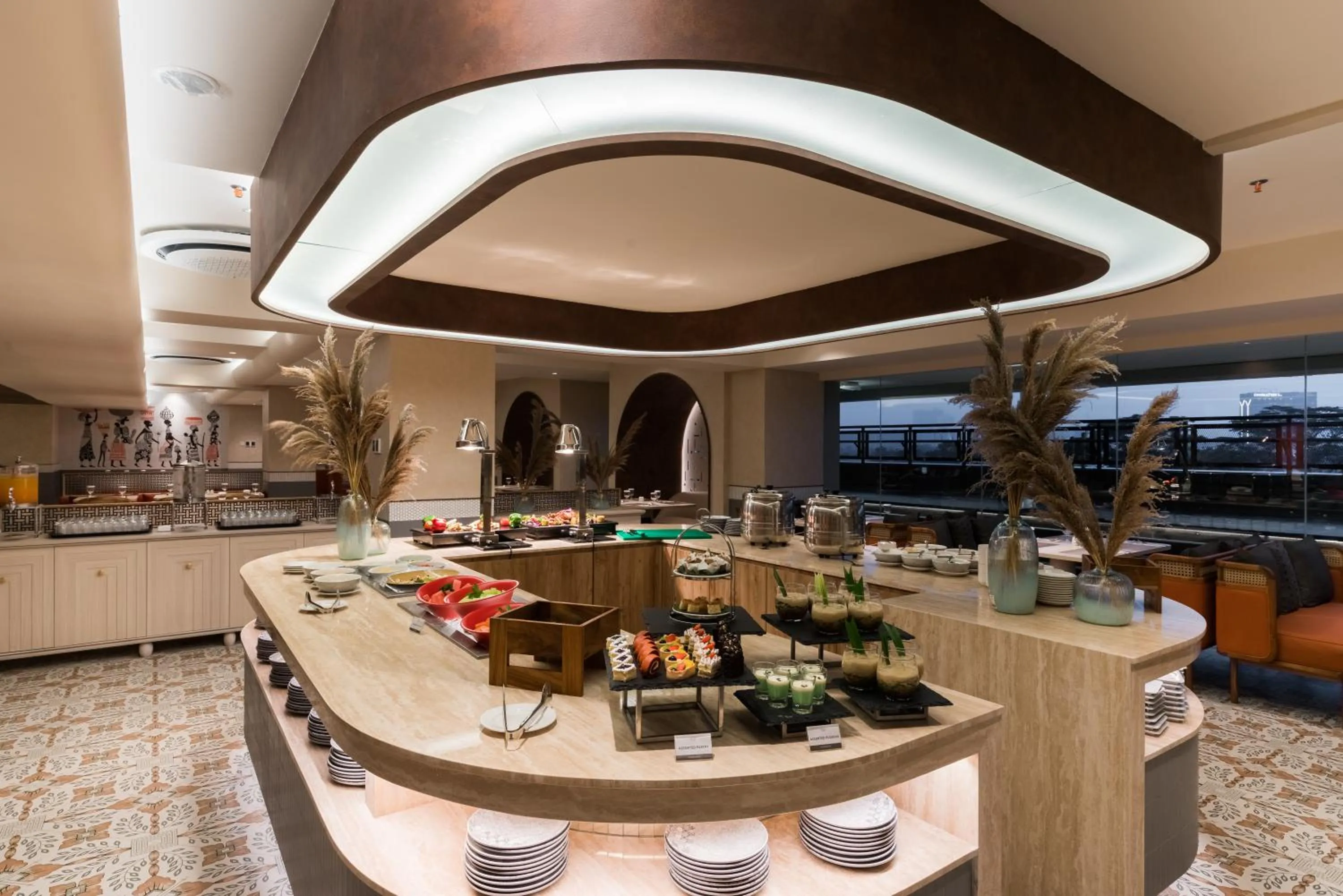 Restaurant/places to eat in Aston Bintaro Hotel & Conference Center