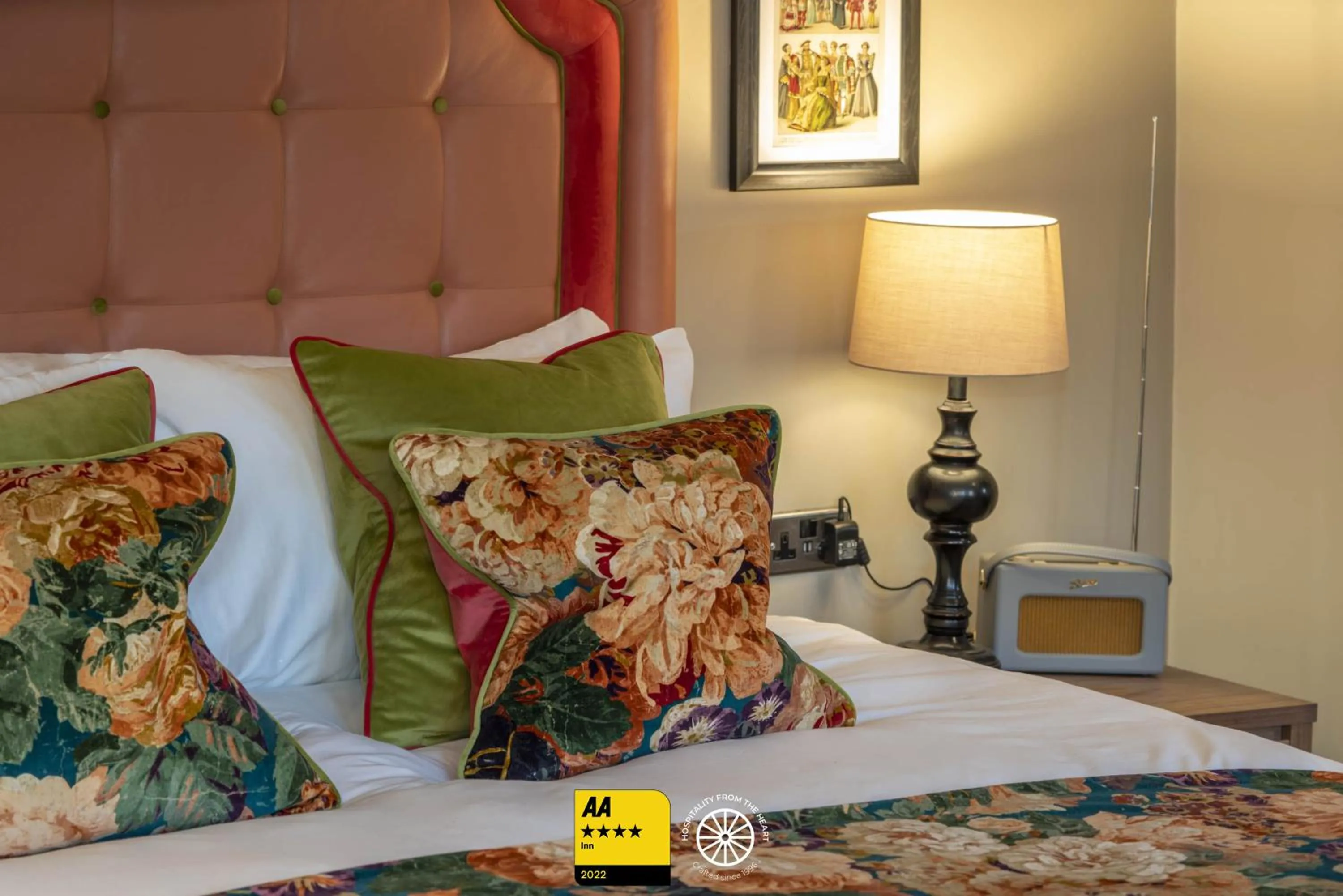 Bed in The Tudor House Hotel, Tewkesbury, Gloucestershire - The Coaching Inn Group